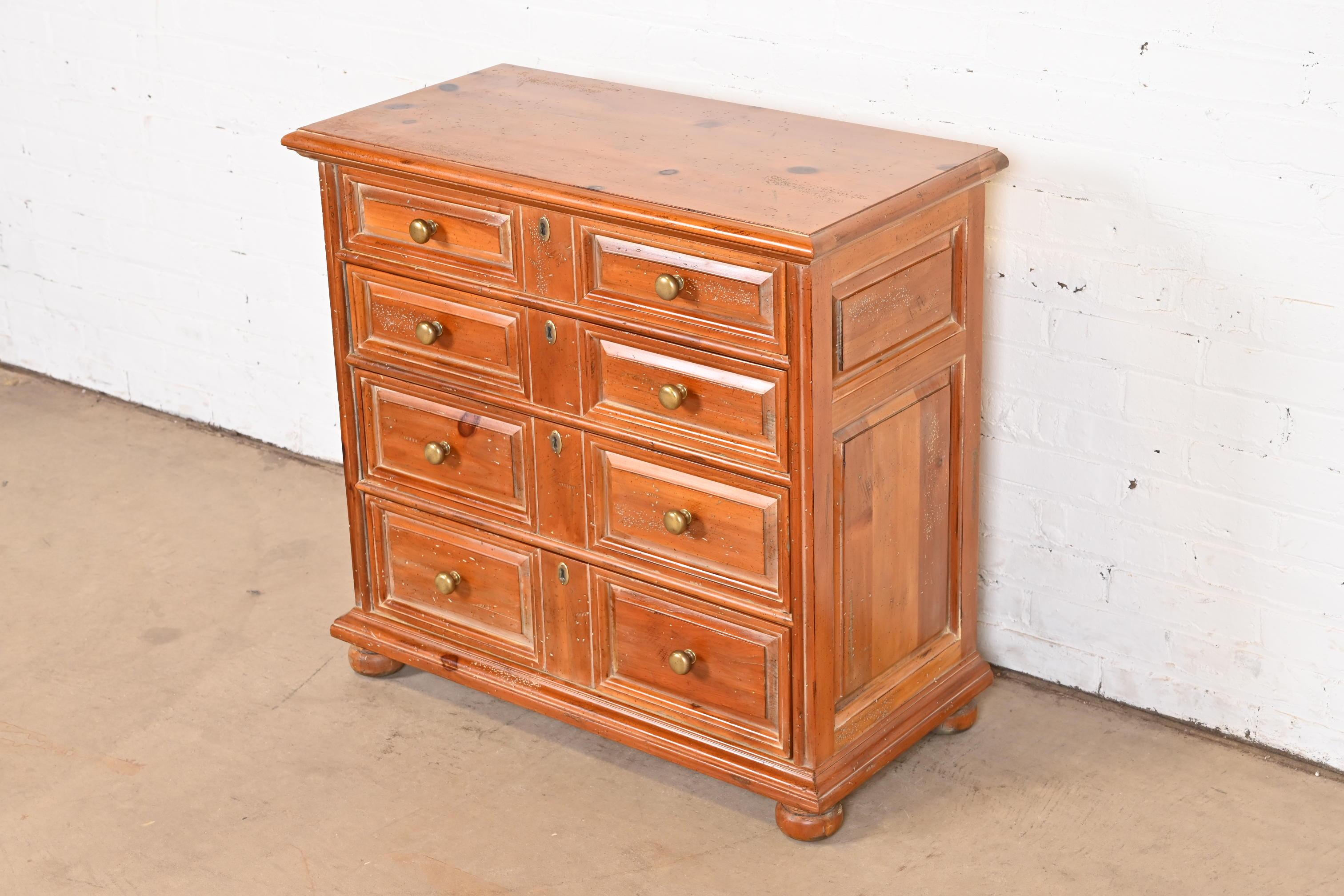 Henredon Spanish Colonial Carved Solid Pine Commode or Chest of Drawers In Good Condition For Sale In South Bend, IN