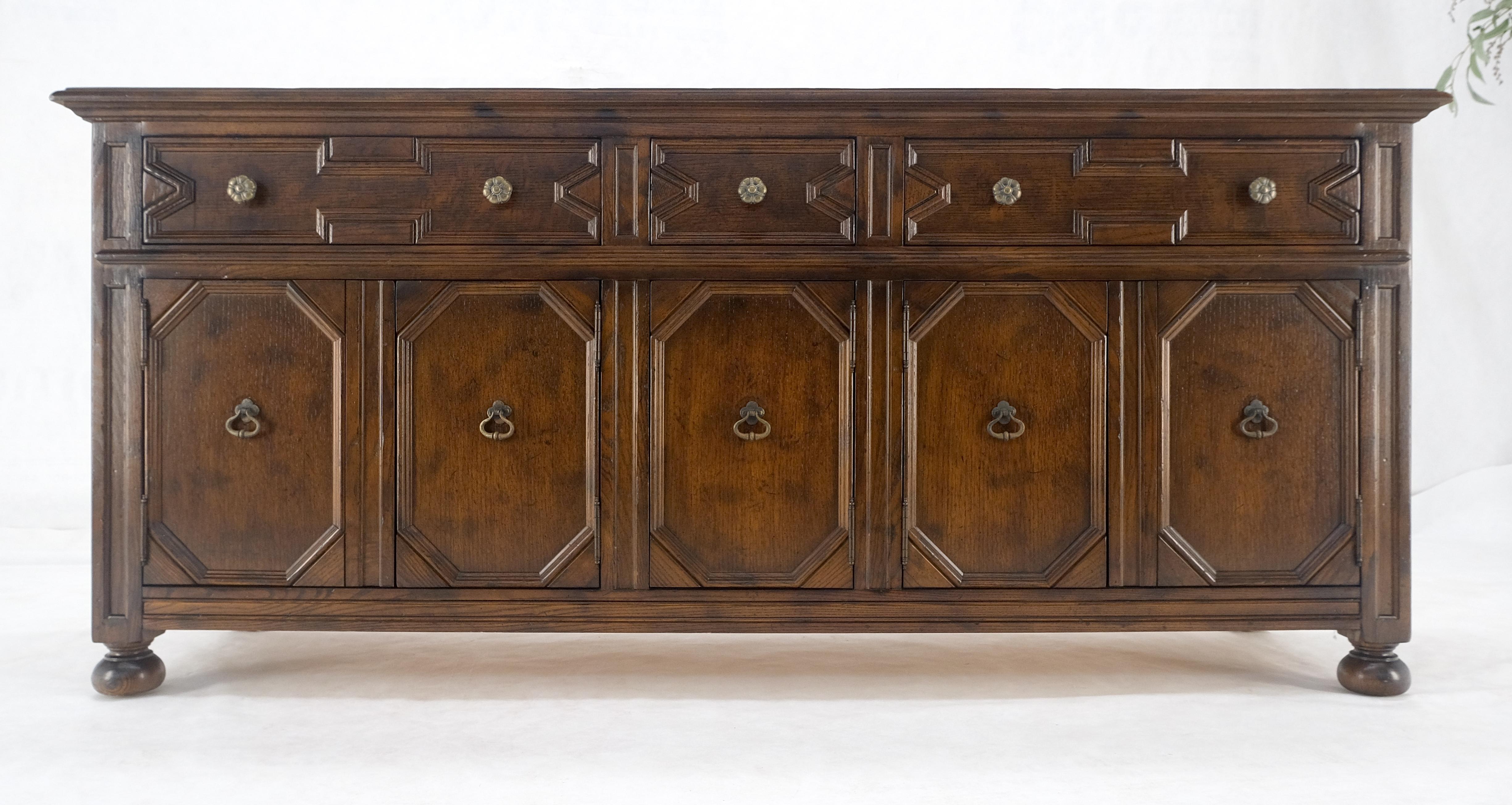 Mid-Century Modern Henredon Spanish Colonial Country French Oak & Brass Hardware Long Dresser MINT For Sale