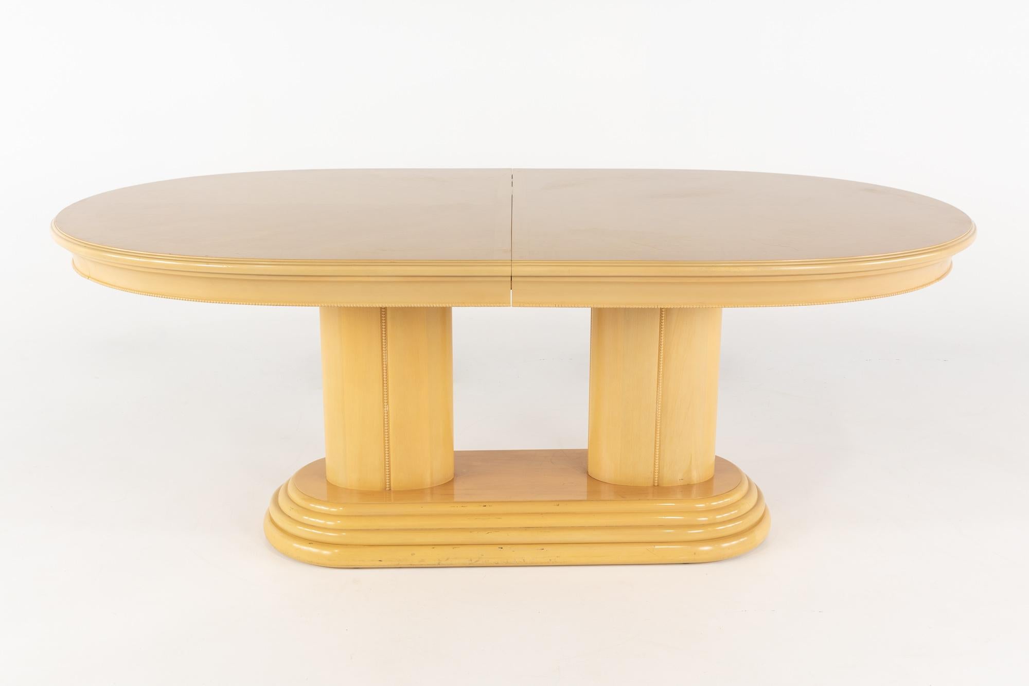 Henredon style cream pedestal dining table with 2 leaves

This table measures: 76 wide x 44 deep x 30 inches high, with a chair clearance of 26 inches. 

This set is in good vintage condition with minor marks, dents, and wear. The hardware is