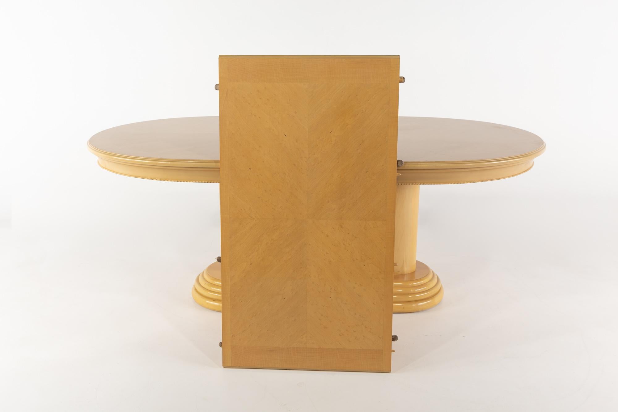 Henredon Style Cream Pedestal Dining Table with 2 Leaves For Sale 2