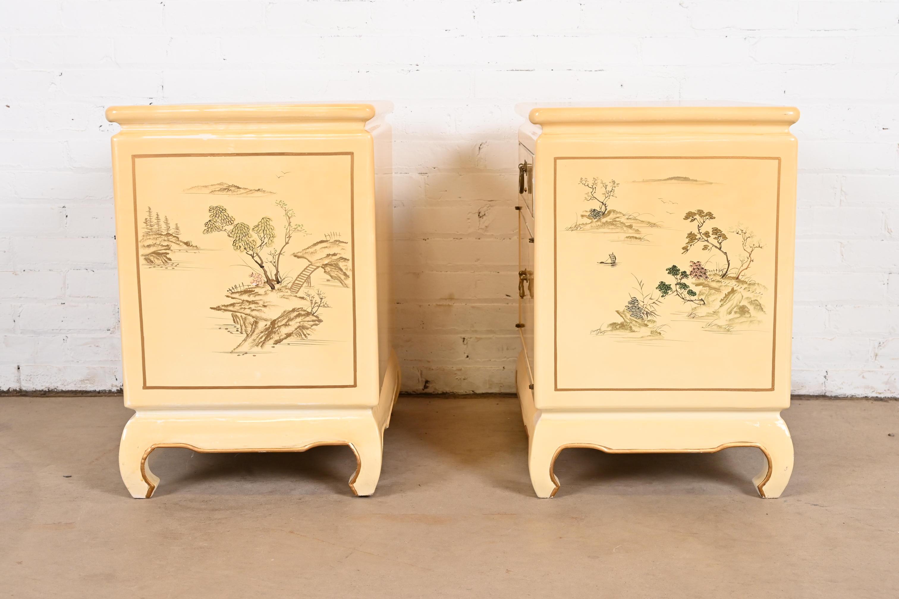 Henredon Style Hollywood Regency Chinoiserie Cream Lacquered Nightstands 10
