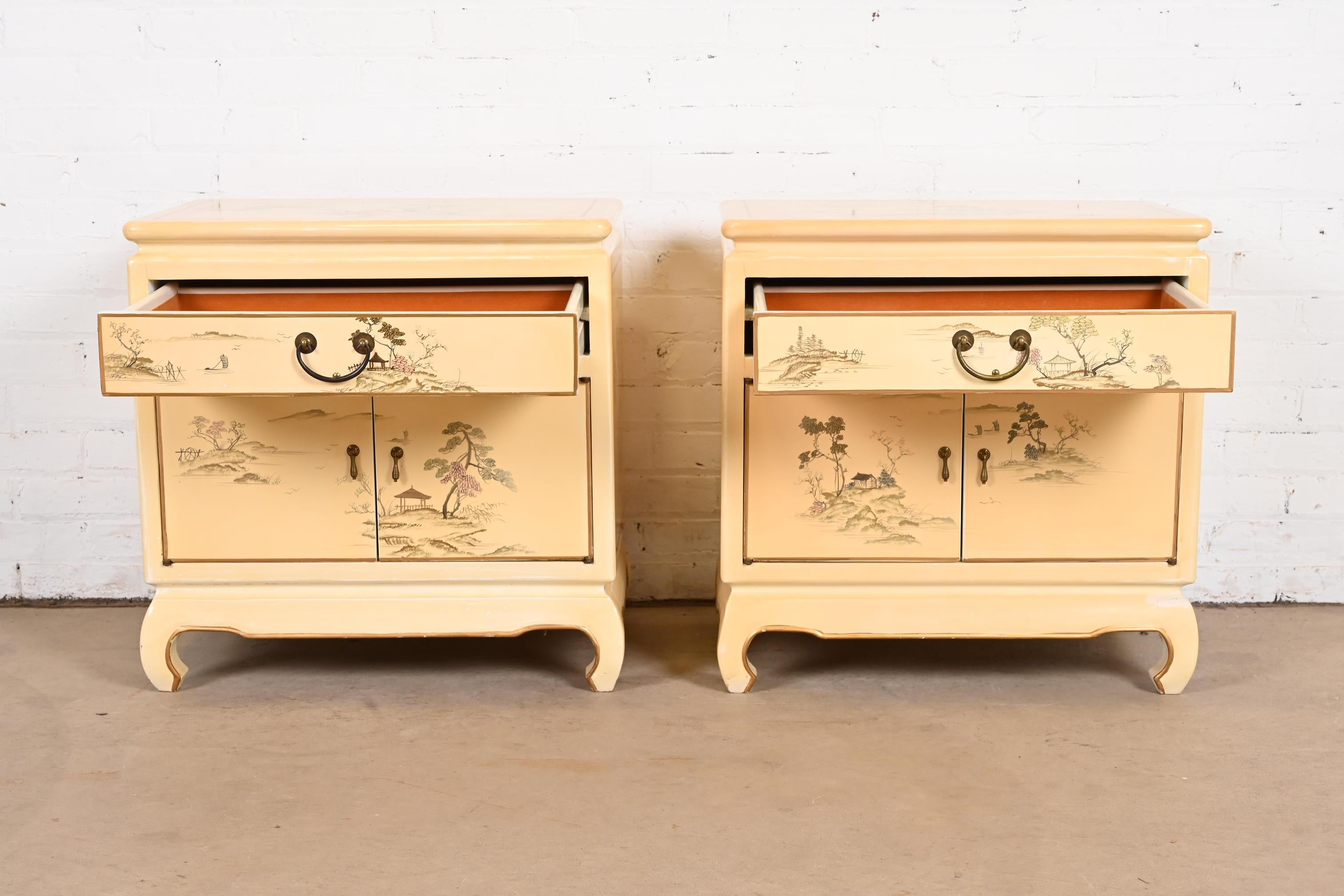 Henredon Style Hollywood Regency Chinoiserie Cream Lacquered Nightstands 3