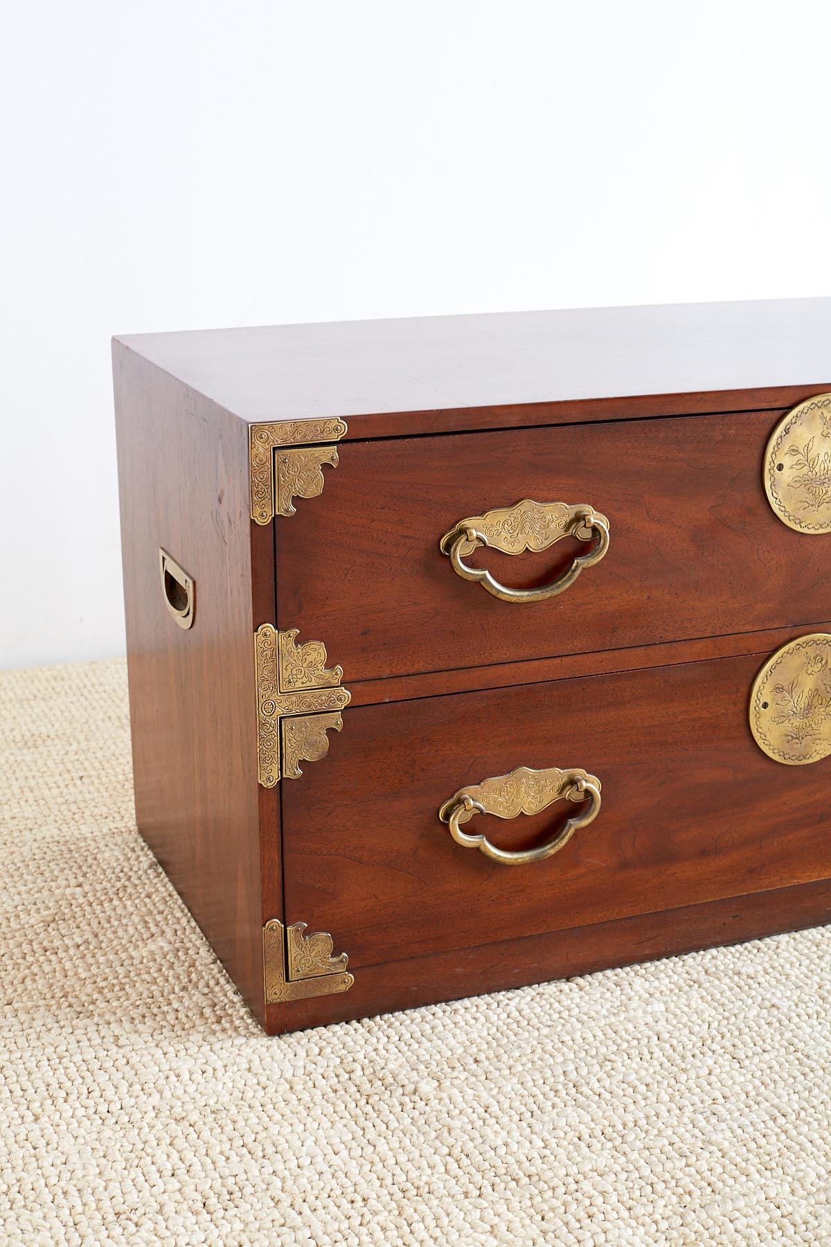 Hand-Crafted Henredon Tansu Style Mahogany Campaign Chest