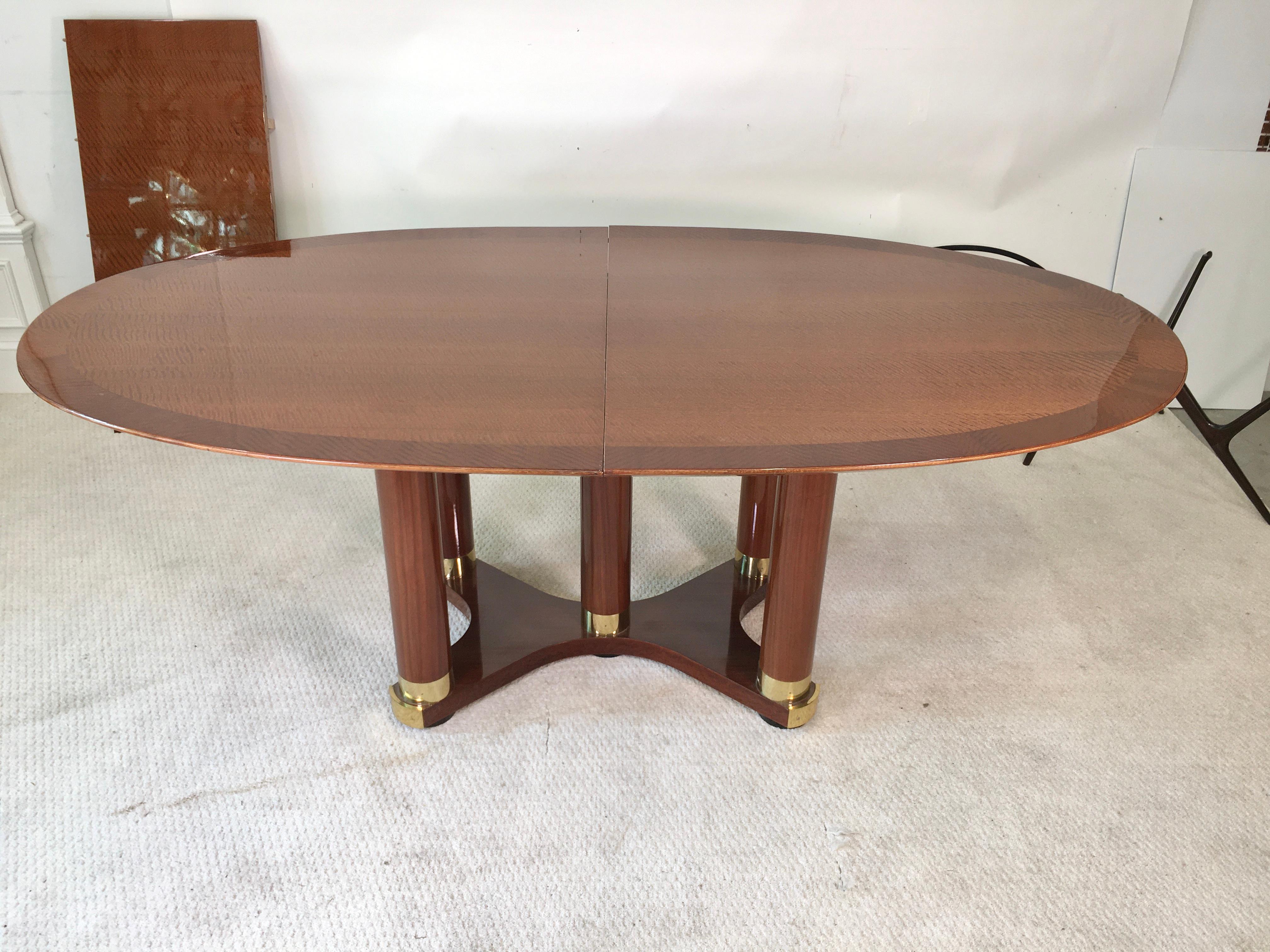 henredon oval dining table