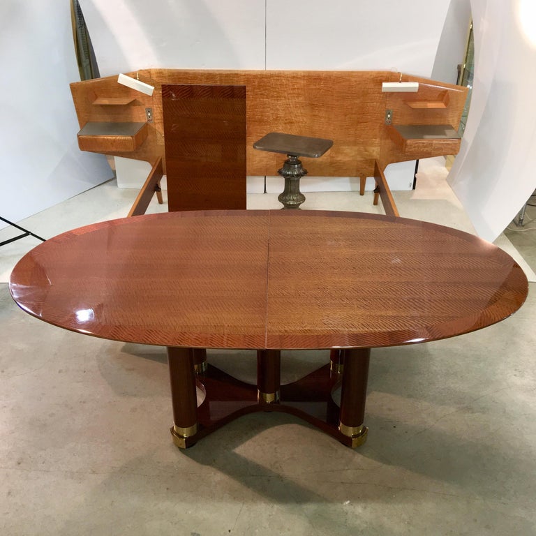 Henredon Triomphe Oval Dining Table For Sale at 1stdibs