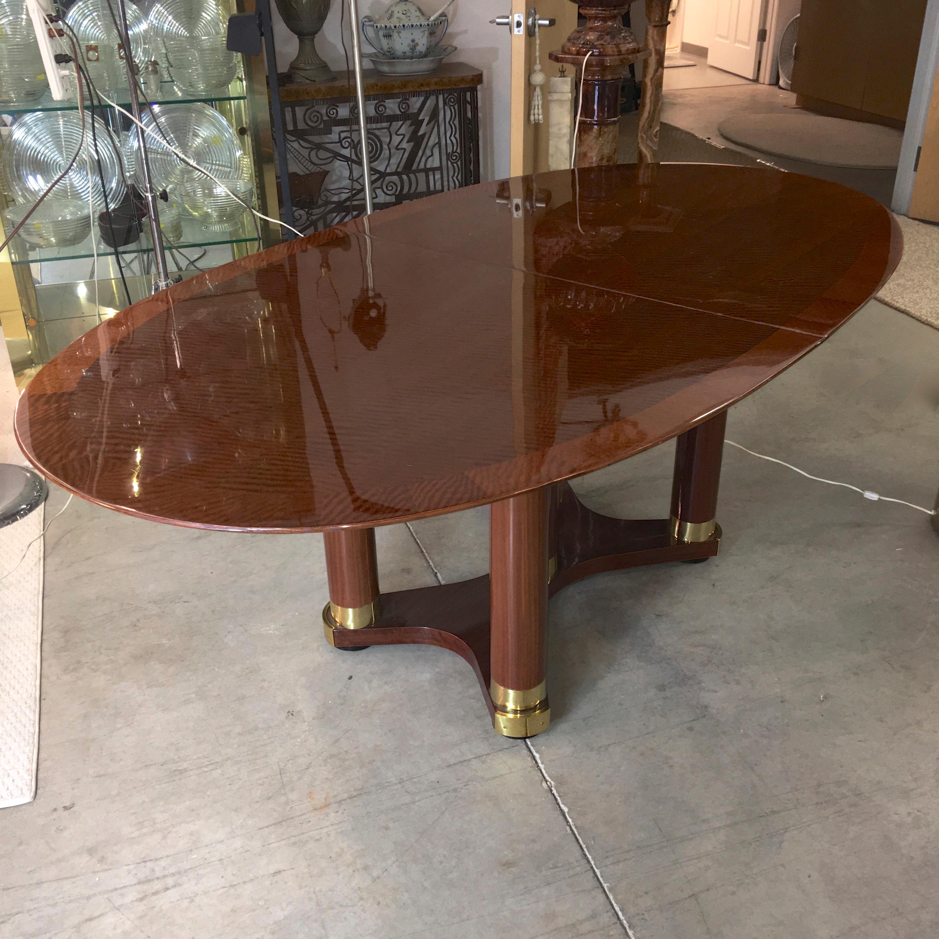 henredon table