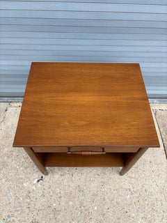 Henredon Walnut 1 Drawer Nightstand