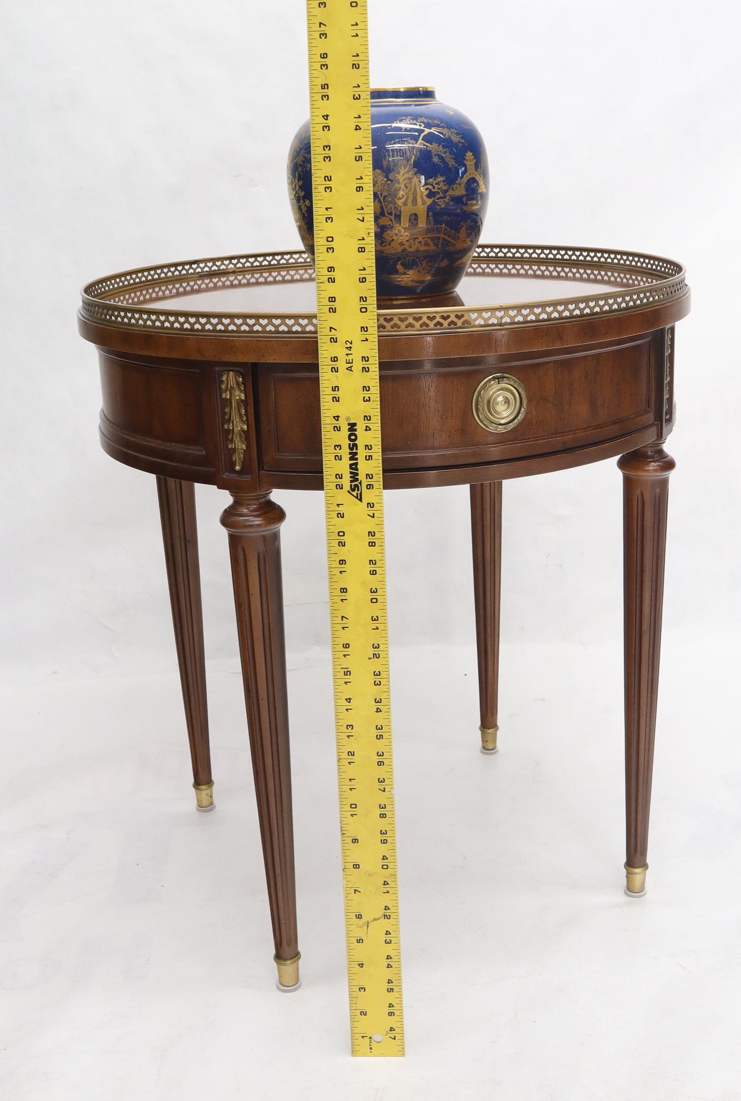 Henredon Walnut Brass Gallery One Drawer Round End Lamp Table Stand 7