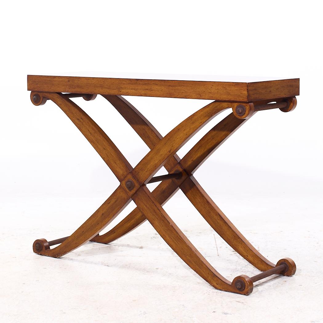 Moderne Henredon Walnut Console Table en vente