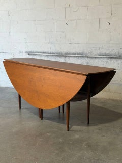 Henredon Walnut Extendable Oval Drop-Leaf Gateleg Dining Table Vintage 1960s