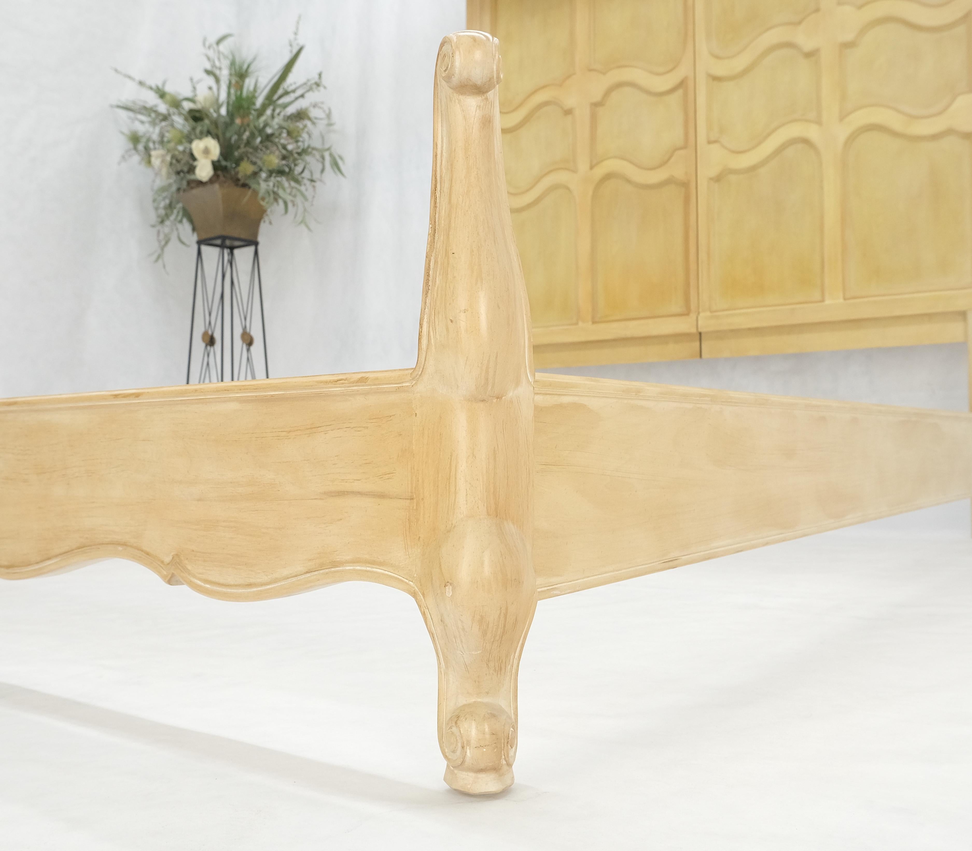 Henredon White Wash Pickled Maple Canopy Light Queen Size Bed Headboard MINT! For Sale 5