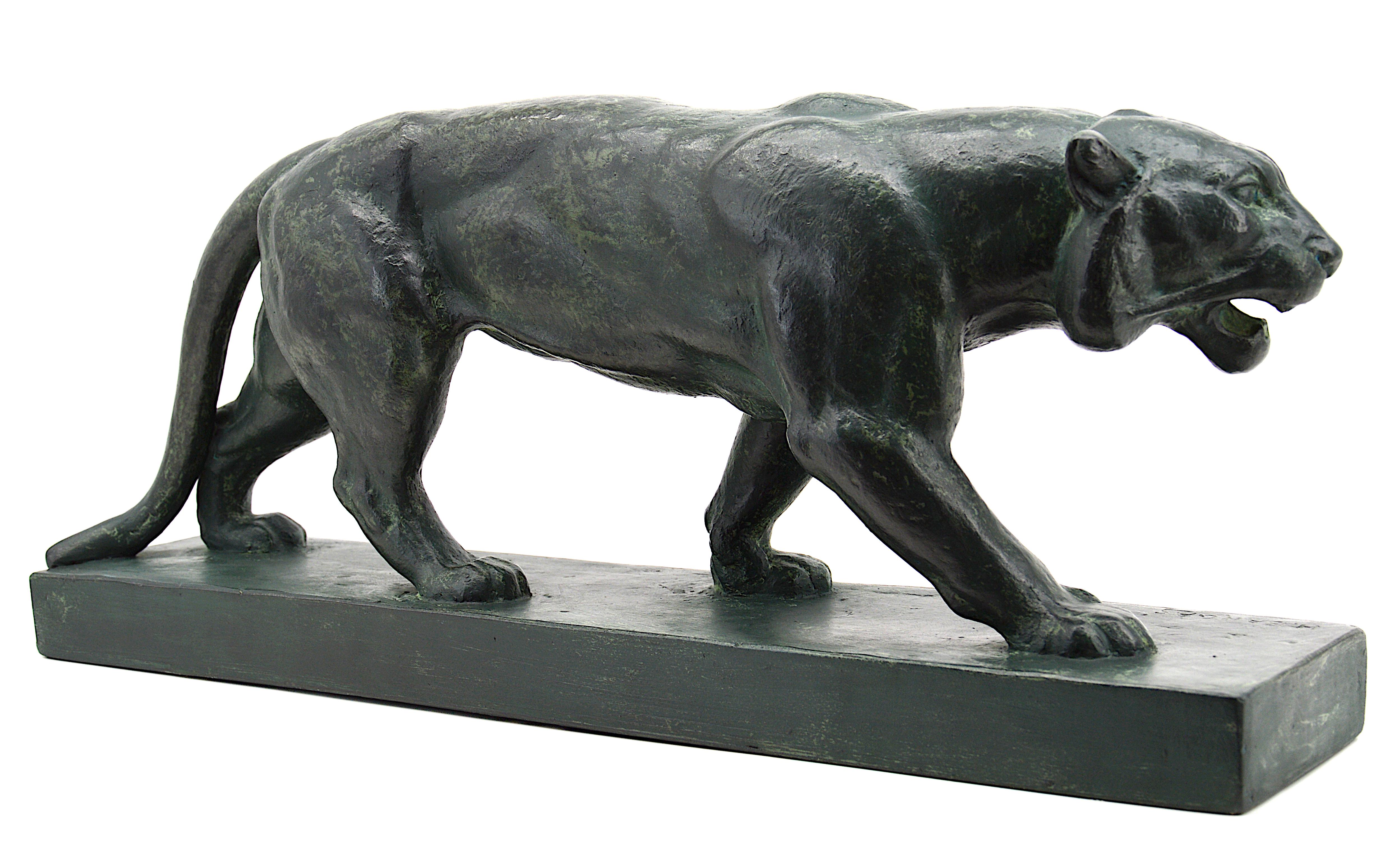 Terre cuite Henri Bargas, grande sculpture française Art déco de tigre en terre cuite, années 1930 en vente