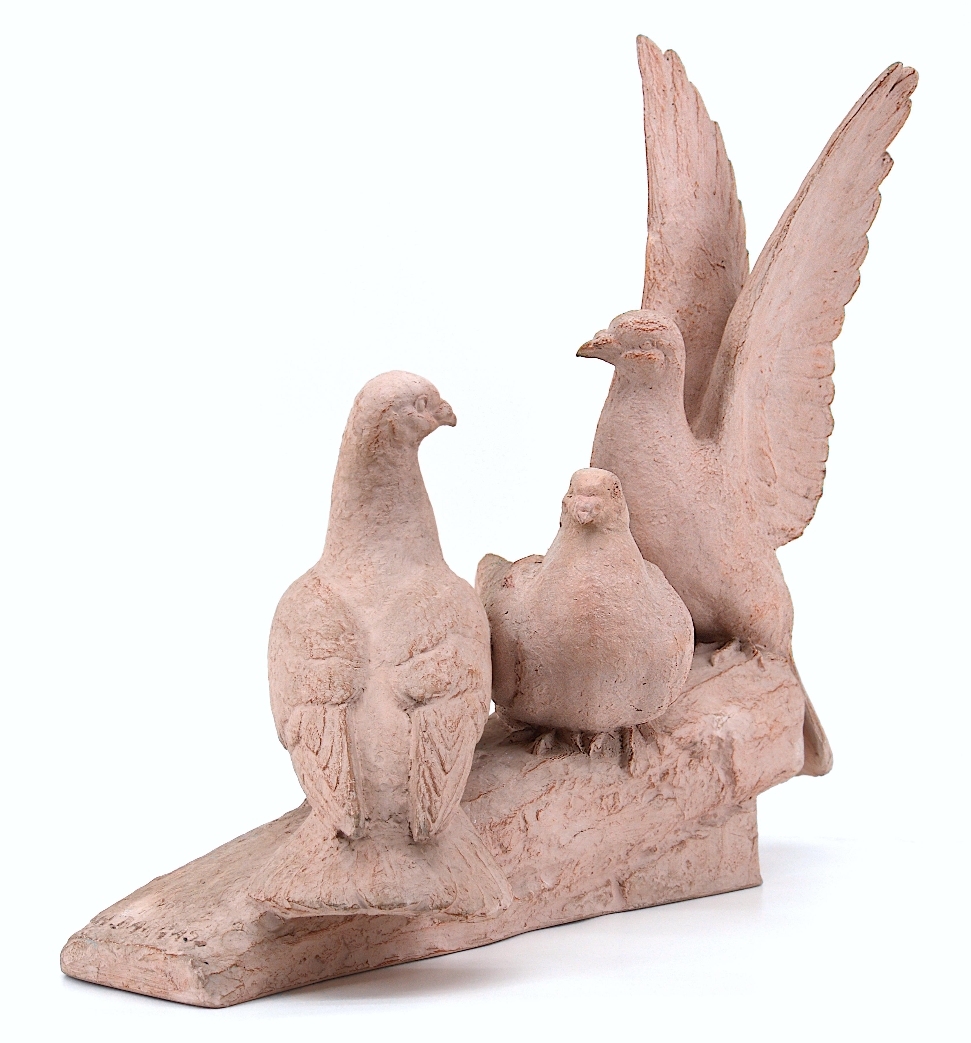 Début du 20ème siècle Henri Bargas, les Trois Doves, Art Déco français, terre cuite, années 1920 en vente