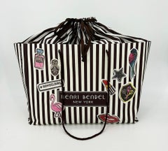 Bolso Henri Bendel Crema con Apliques Florales West 57th