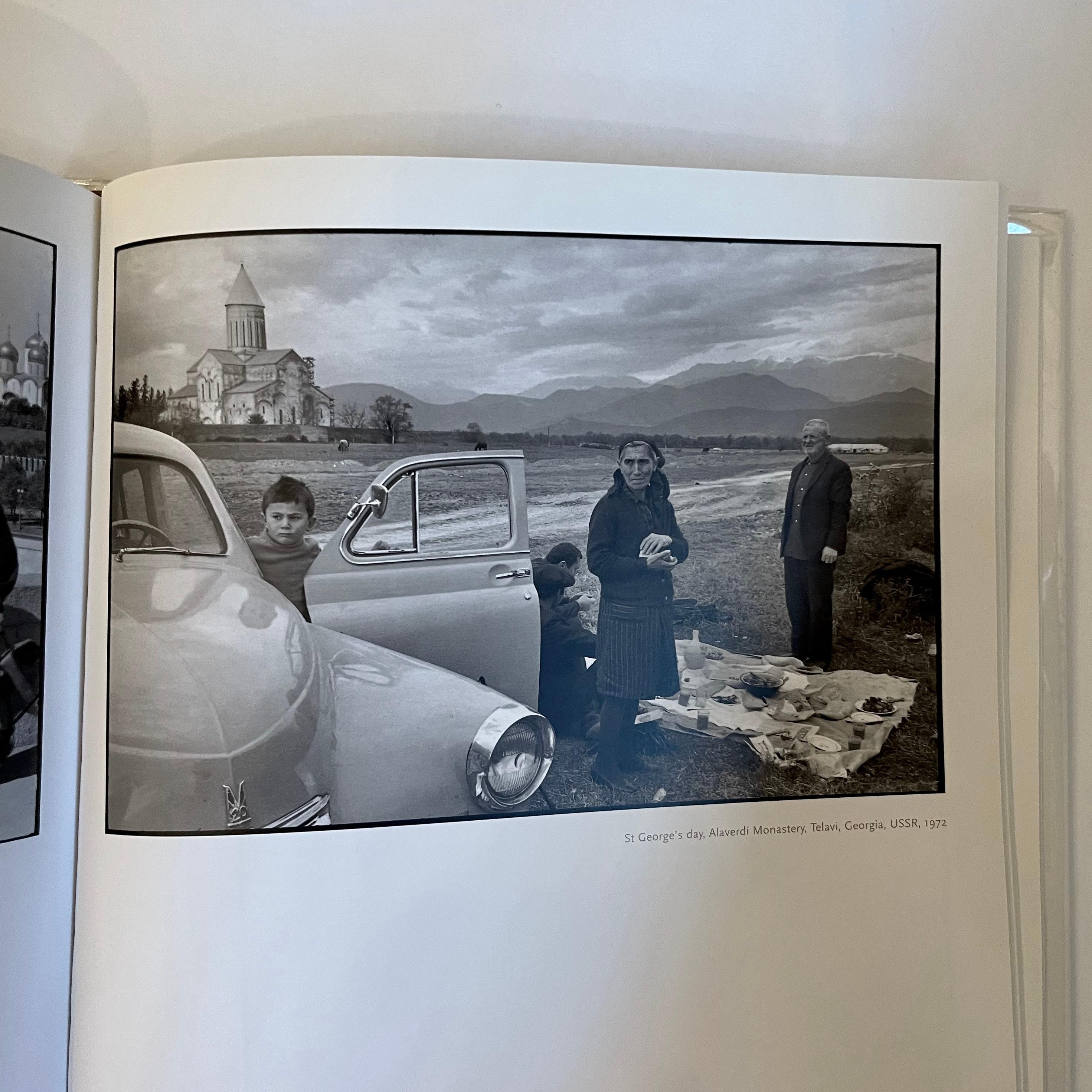 Paper Henri Cartier-Bresson: The Europeans - Jean Clair, Thames & Hudson, London, 1998 For Sale