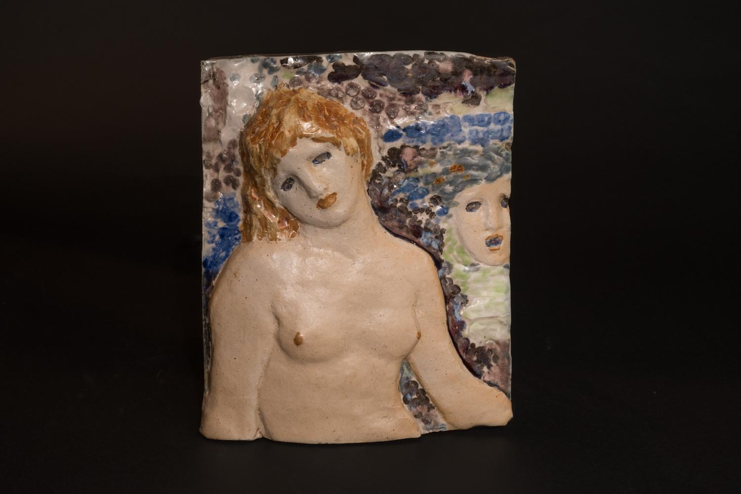 Henri Cros Figurative Sculpture – weibliche Reliefplakette