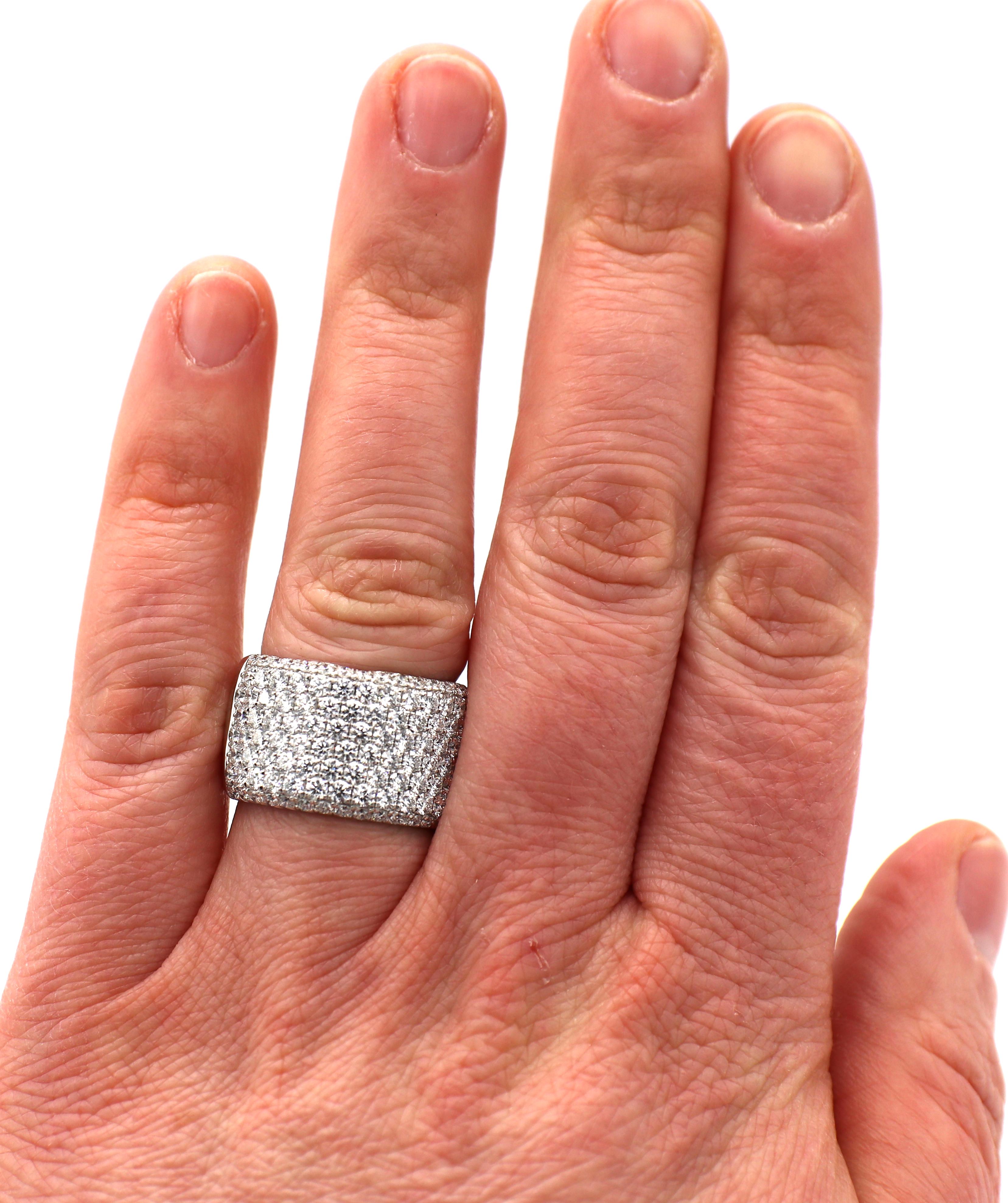 Henri Daussi Eight Row 3.35 Carat Diamond Wide Band Ring  In Excellent Condition In  Baltimore, MD