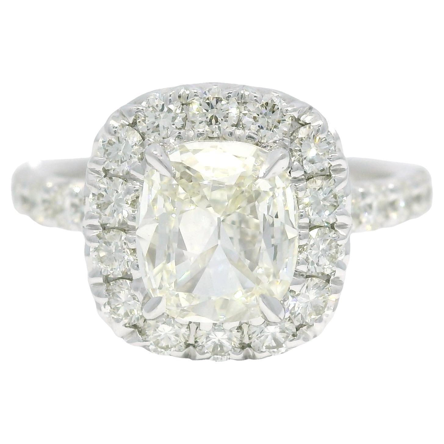 Henri Daussi Natural Cushion Cut Diamond Halo 18-Karat Engagement Ring In Stock