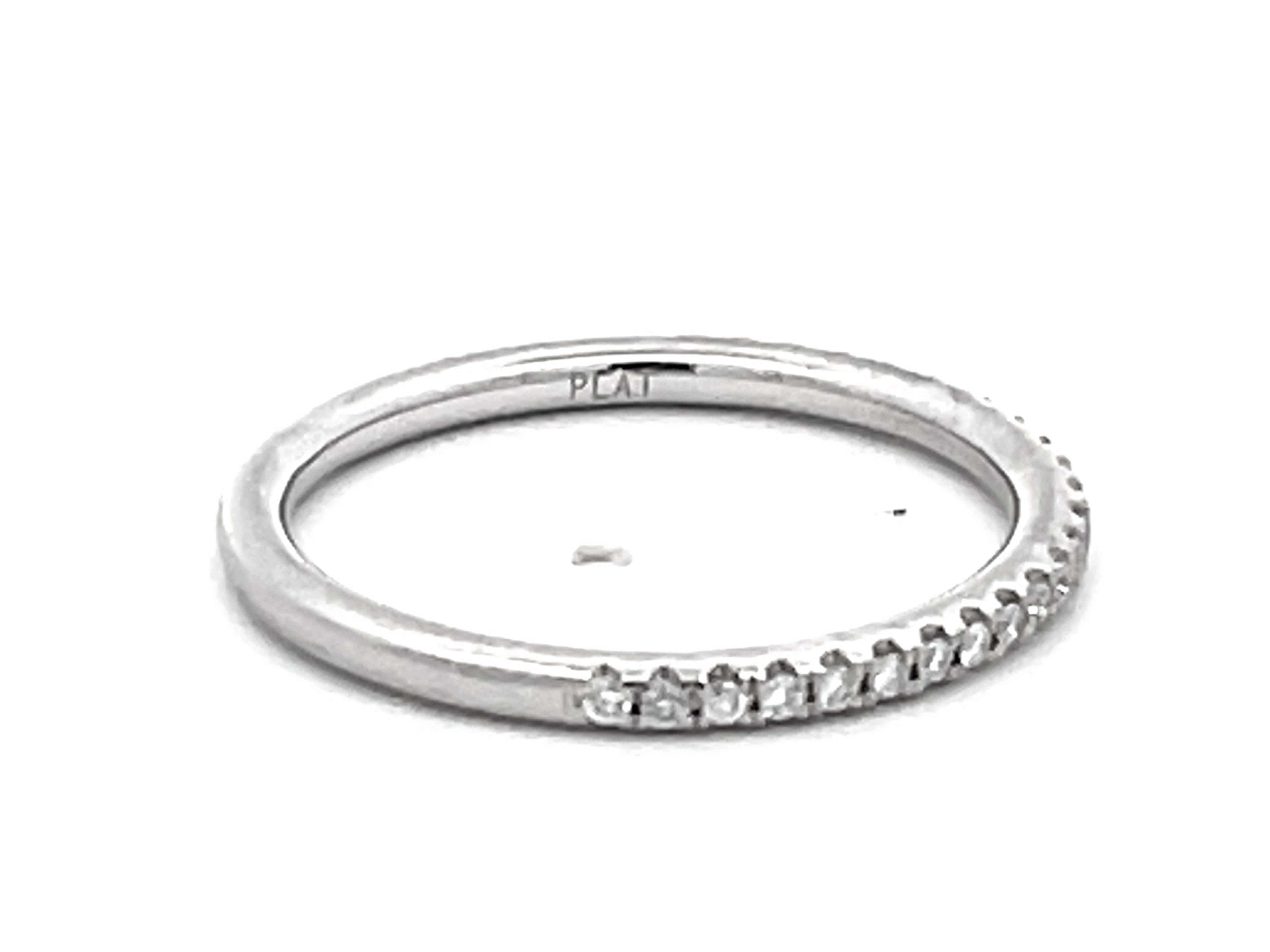 Henri Daussi Thin Diamond Band Ring Platinum In Excellent Condition For Sale In Honolulu, HI