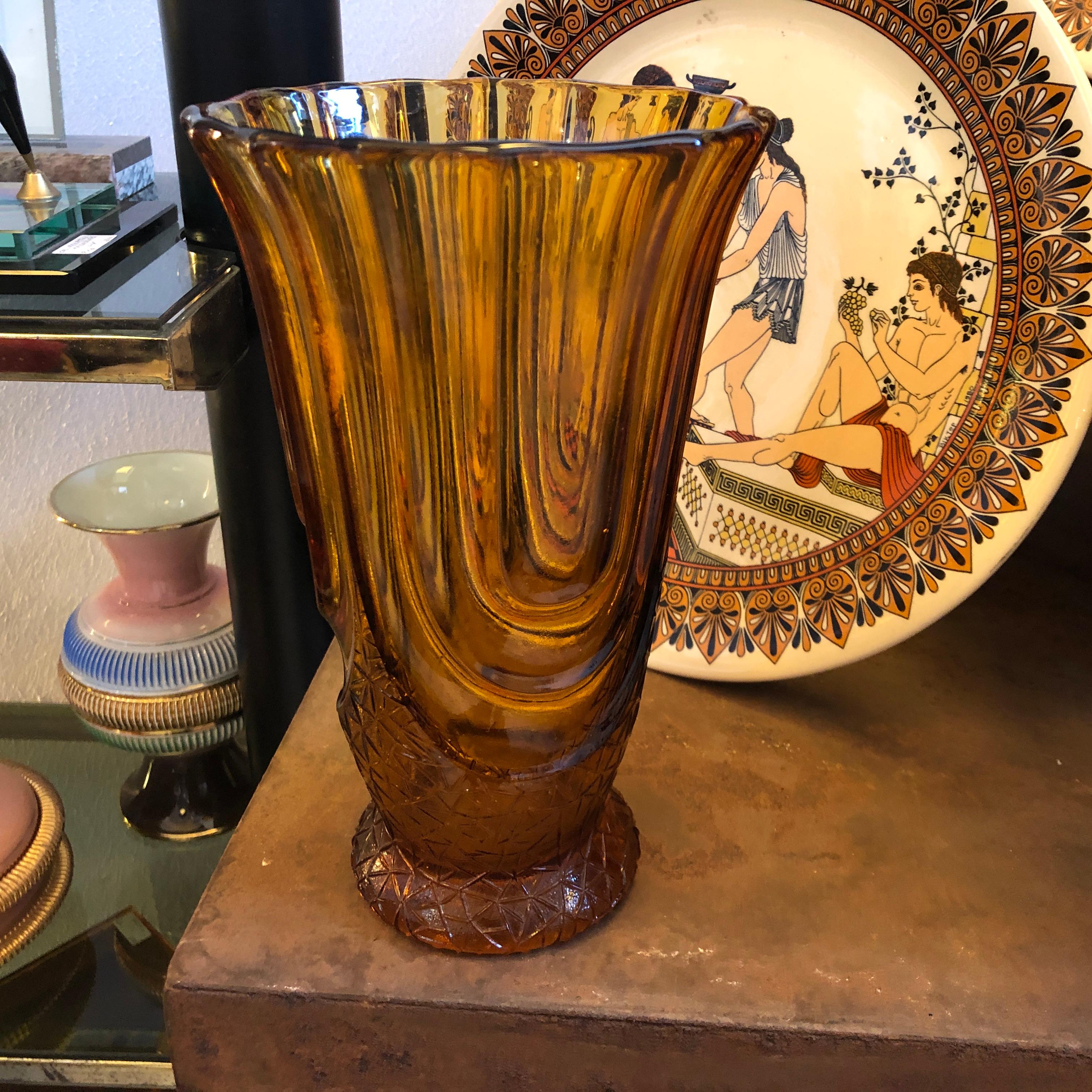 Belgian Henri Heemskerk Art Deco Amber Glass Vase, Belgium, circa 1930