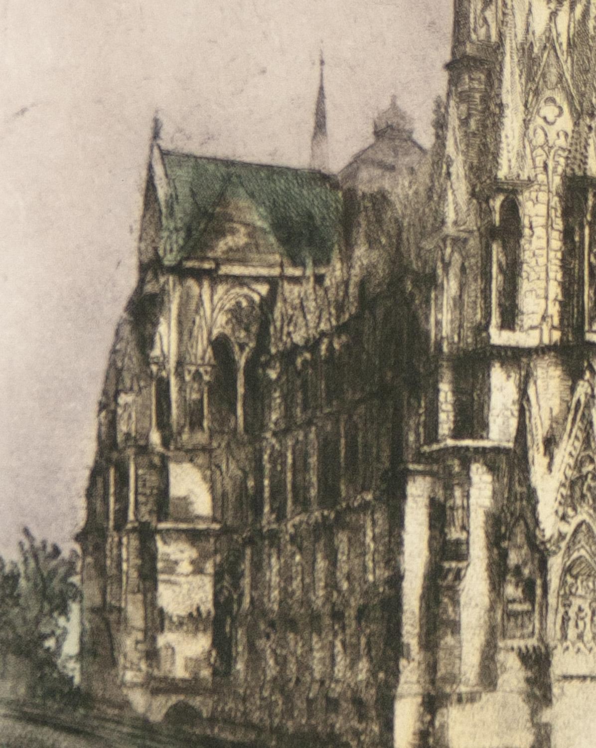 Gravure originale de la cathédrale Notre-Dame de Rheims signée par Pontoy - École française Print par Henri-Jean Pontoy