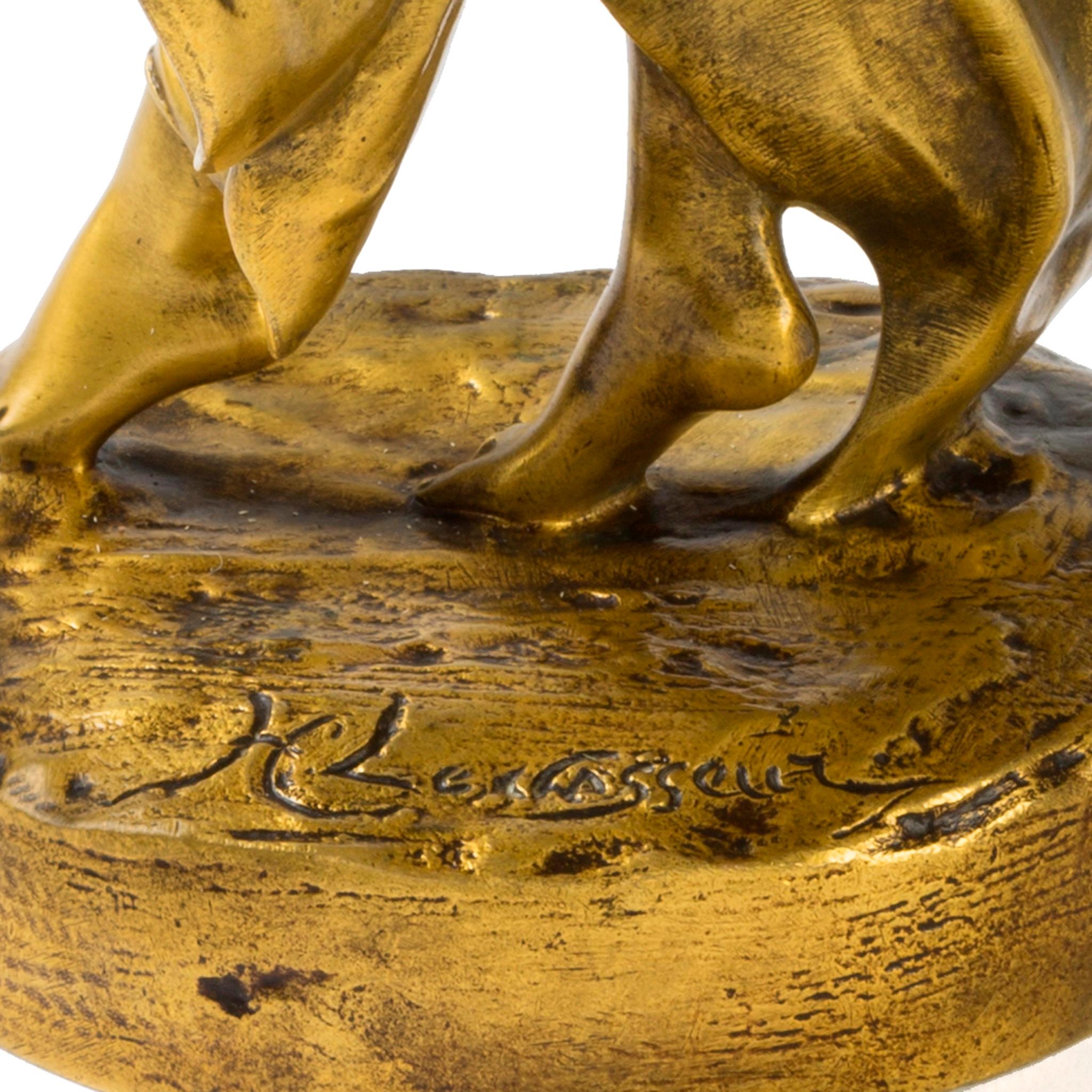 Henri Levasseur Escultura de bronce dorado 