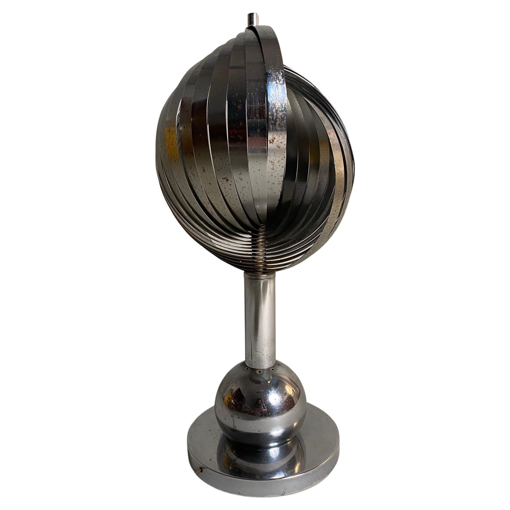 Henri Mathieu (Attributed.), Sculptural Table Lamp in Aluminium, France, 1970s For Sale