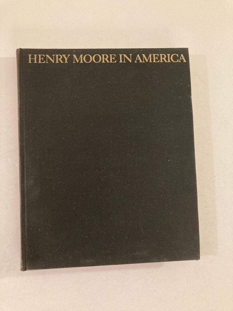 Henri Moore in America Collectible Art book
Henry J. Seldis, Henry Moore, Los Angeles County Museum of Art
Through conversations with Moore, his friends, critics, collectors, curators, and architects, the author reconstructs the highlights of the