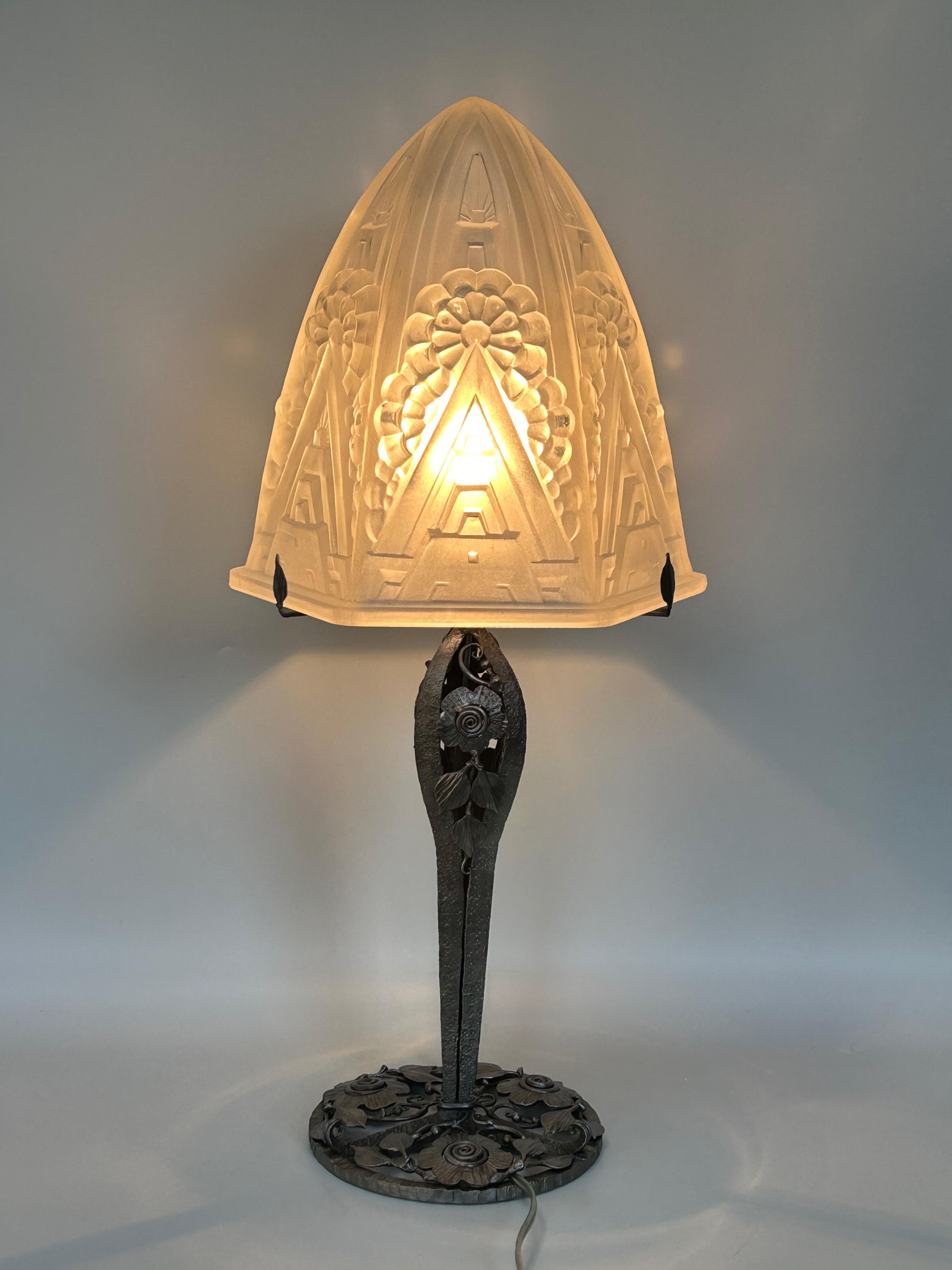 Henri Mouynet Art Deco Lamp For Sale 3
