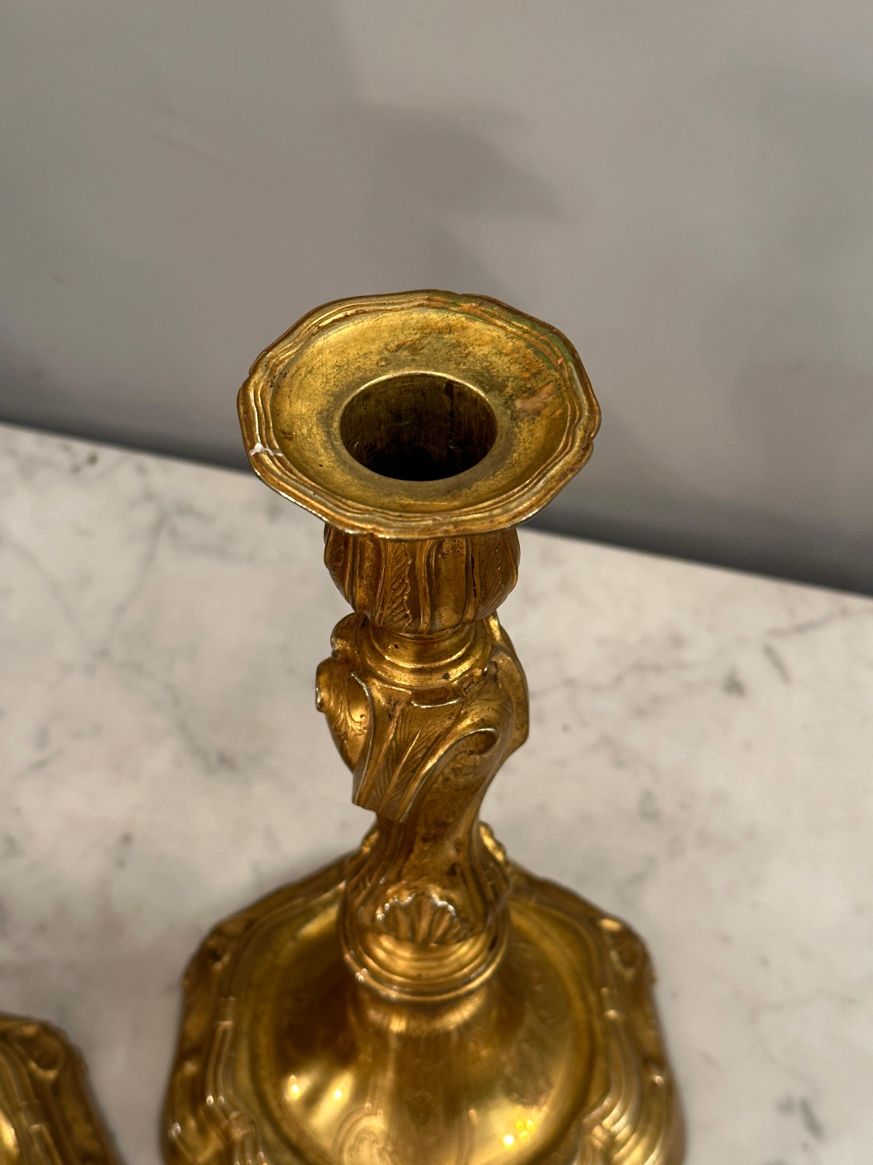 Henri Picard, Paire De Bougeoirs Flambeaux Bronze Style Louis XV XIXème For Sale 4
