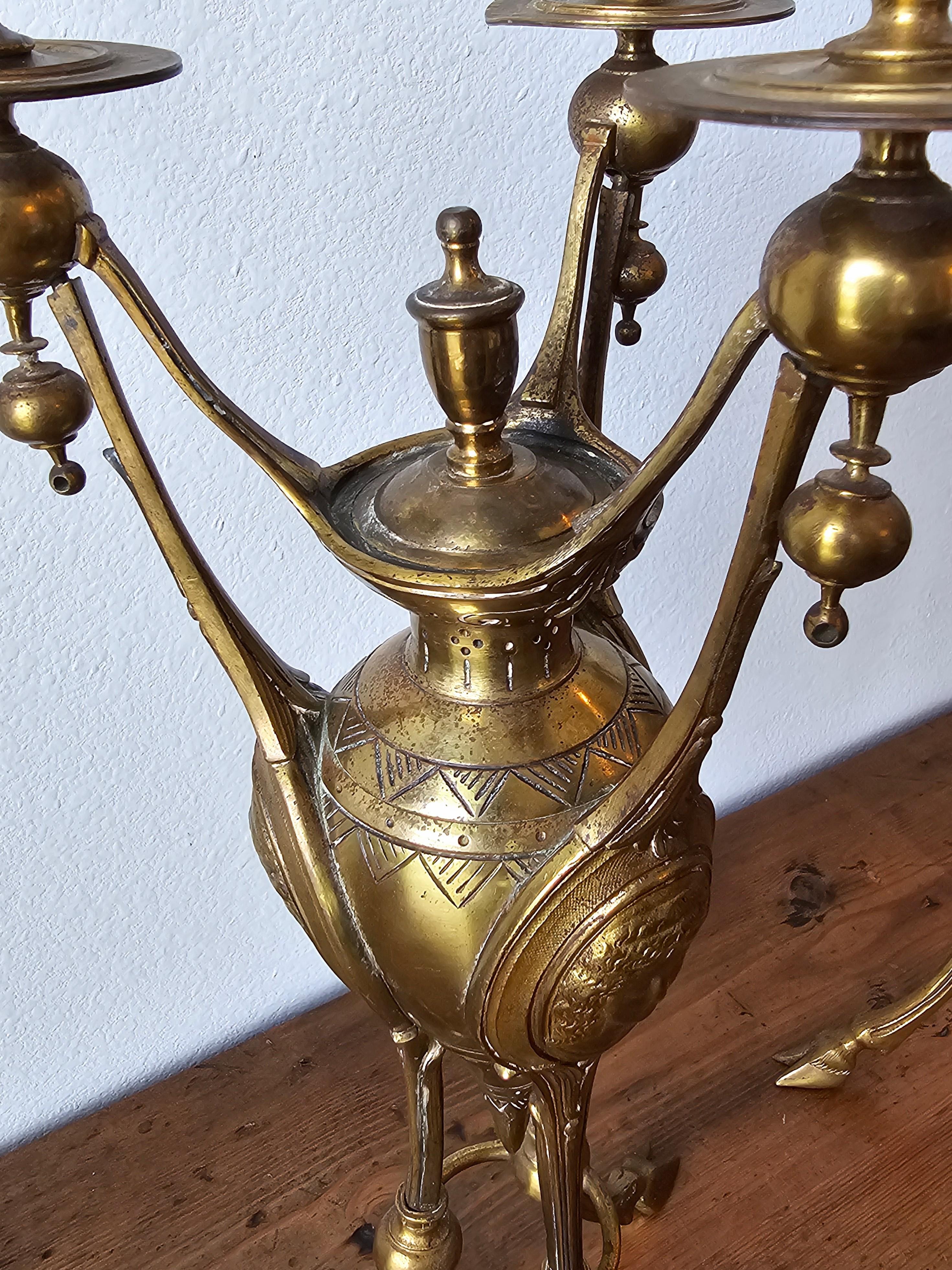 Coppia di candelabri in bronzo dorato del periodo Napoleone III firmati Henri Picard in vendita 3