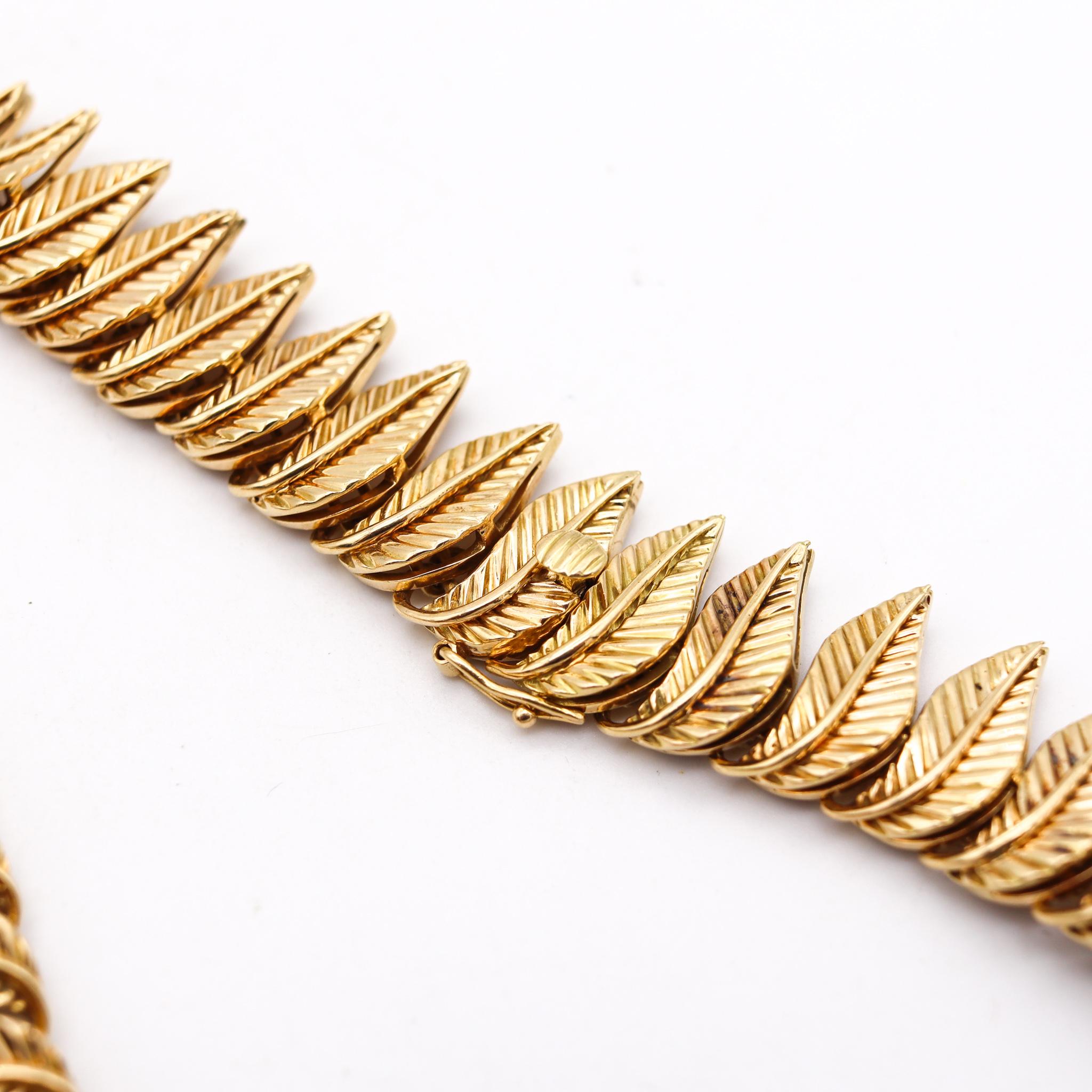 Henri Poincot 1960 Blatt-Halskette aus massivem 18 Karat Gelbgold mit Mid-Century-Blättern (Retro)