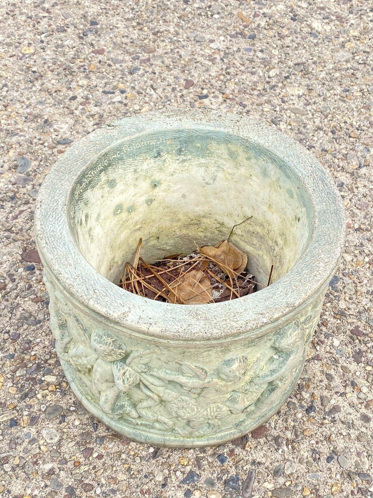 Henri Studio Concrete Cement Small Round Classical Cherub Garden Planter Pot In Good Condition For Sale In Philadelphia, PA