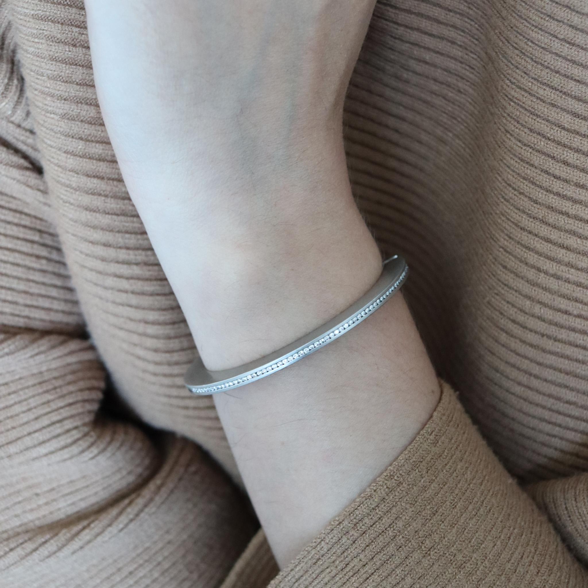 Henrich & Denzel: Bauhaus-Armband aus Platin mit 1,20 Gesamtkaratgewicht VVS-Diamanten im Angebot 2