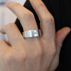 HENRICH & DENZEL Modernist Band Ring In Platinum With Two Carre Cuts Diamonds