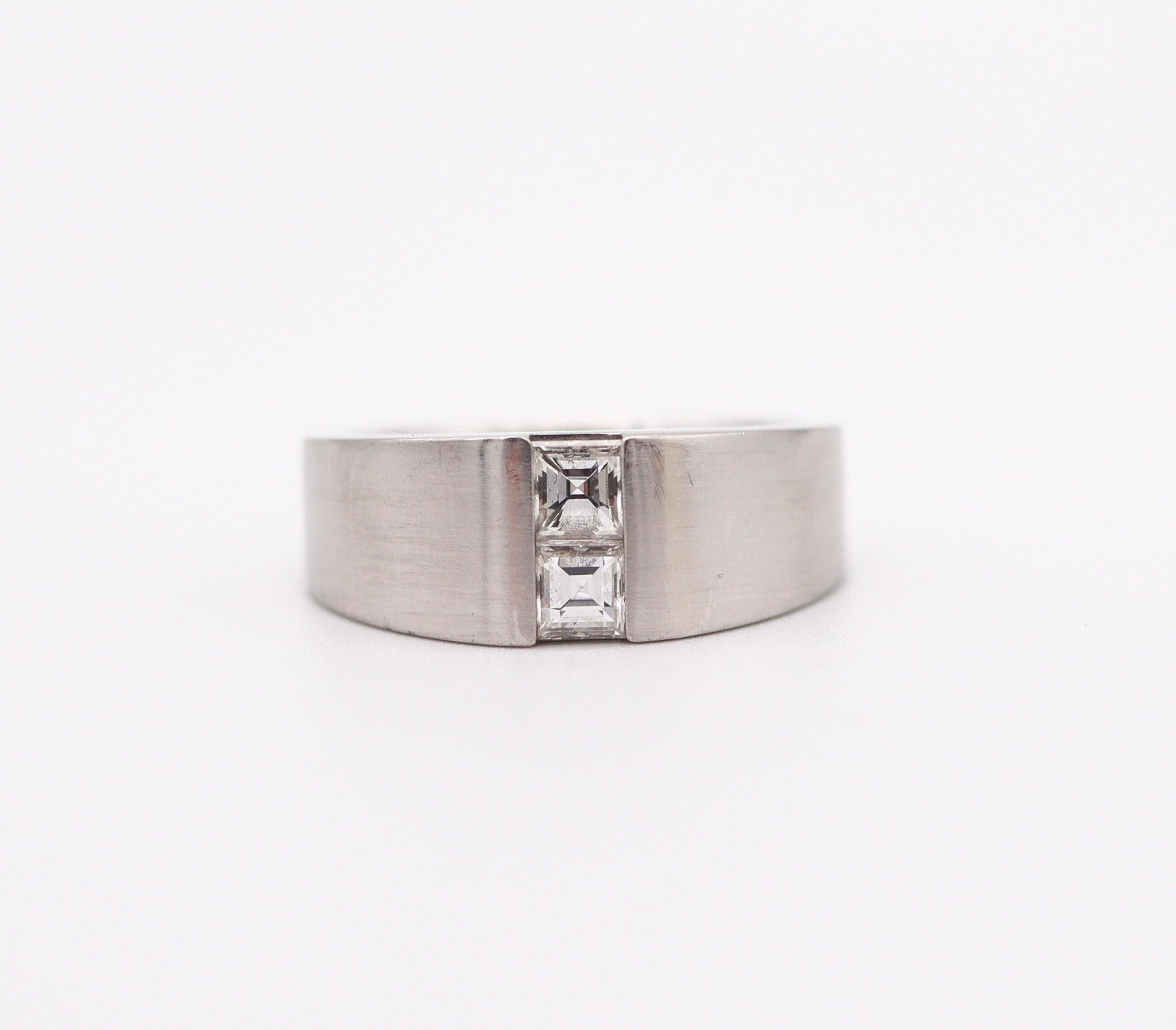 Emerald Cut HENRICH & DENZEL Modernist Band Ring In Platinum With Two Carre Cuts Diamonds