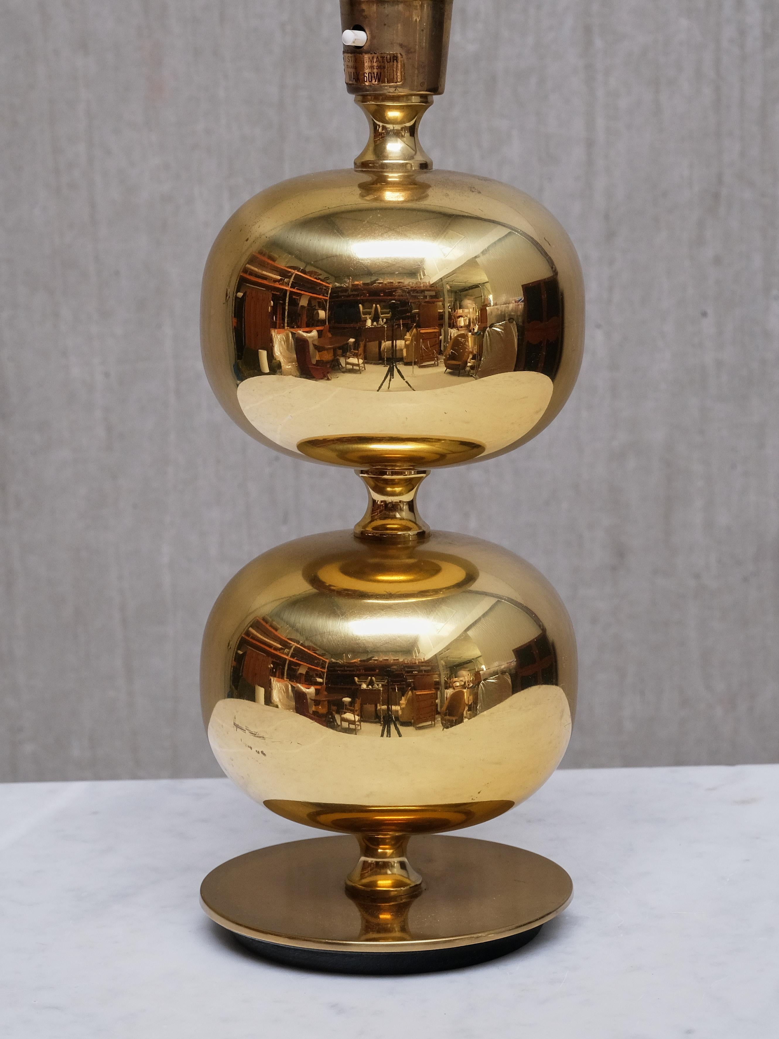 Lampe de table en laiton Henrik Blomqvist, Stilarmatur Tranås, Suède, années 1960 en vente 3