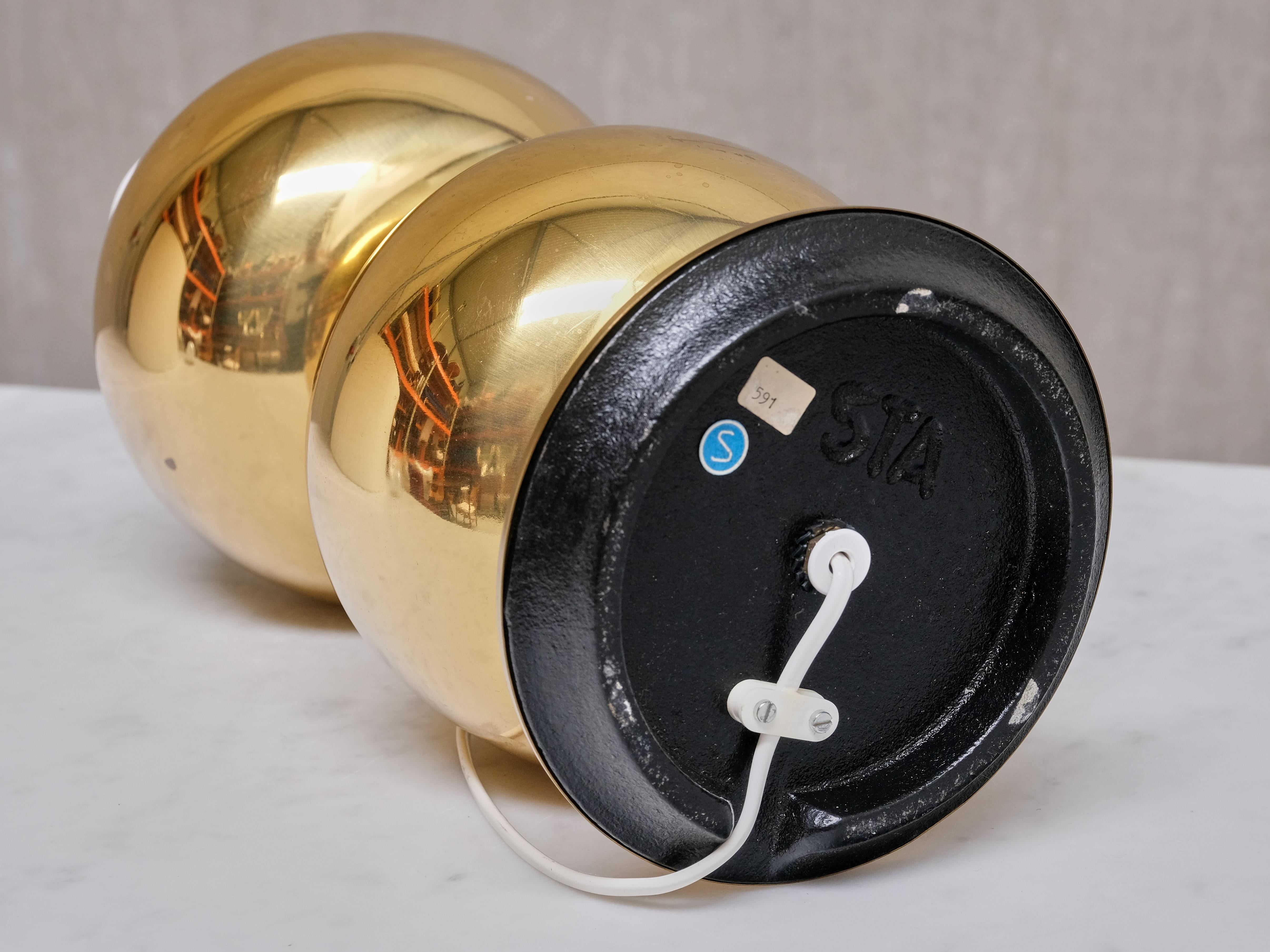 Lampe de table en laiton Henrik Blomqvist, Stilarmatur Tranås, Suède, années 1960 en vente 4