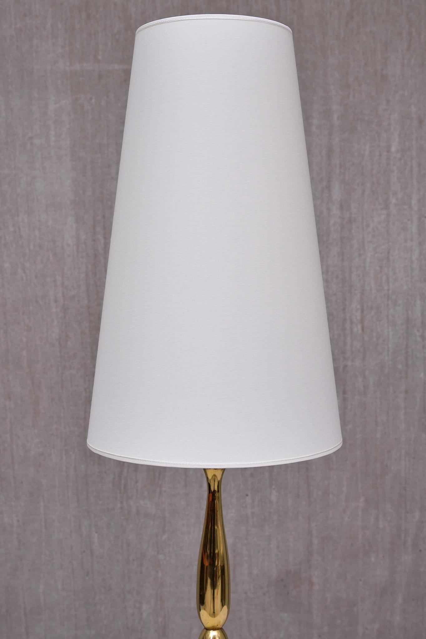Lampada da tavolo alta in ottone di Henrik Blomqvist, Stilarmatur Tranås, Svezia, anni '60 in vendita 3