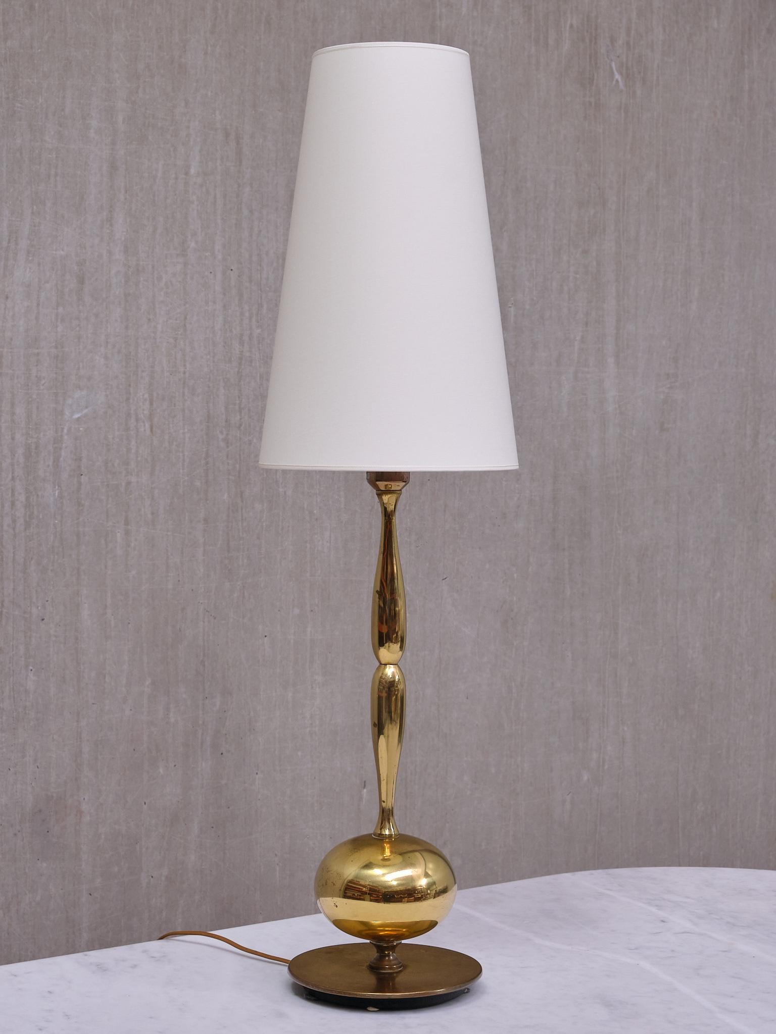 Lampada da tavolo alta in ottone di Henrik Blomqvist, Stilarmatur Tranås, Svezia, anni '60 in vendita 1