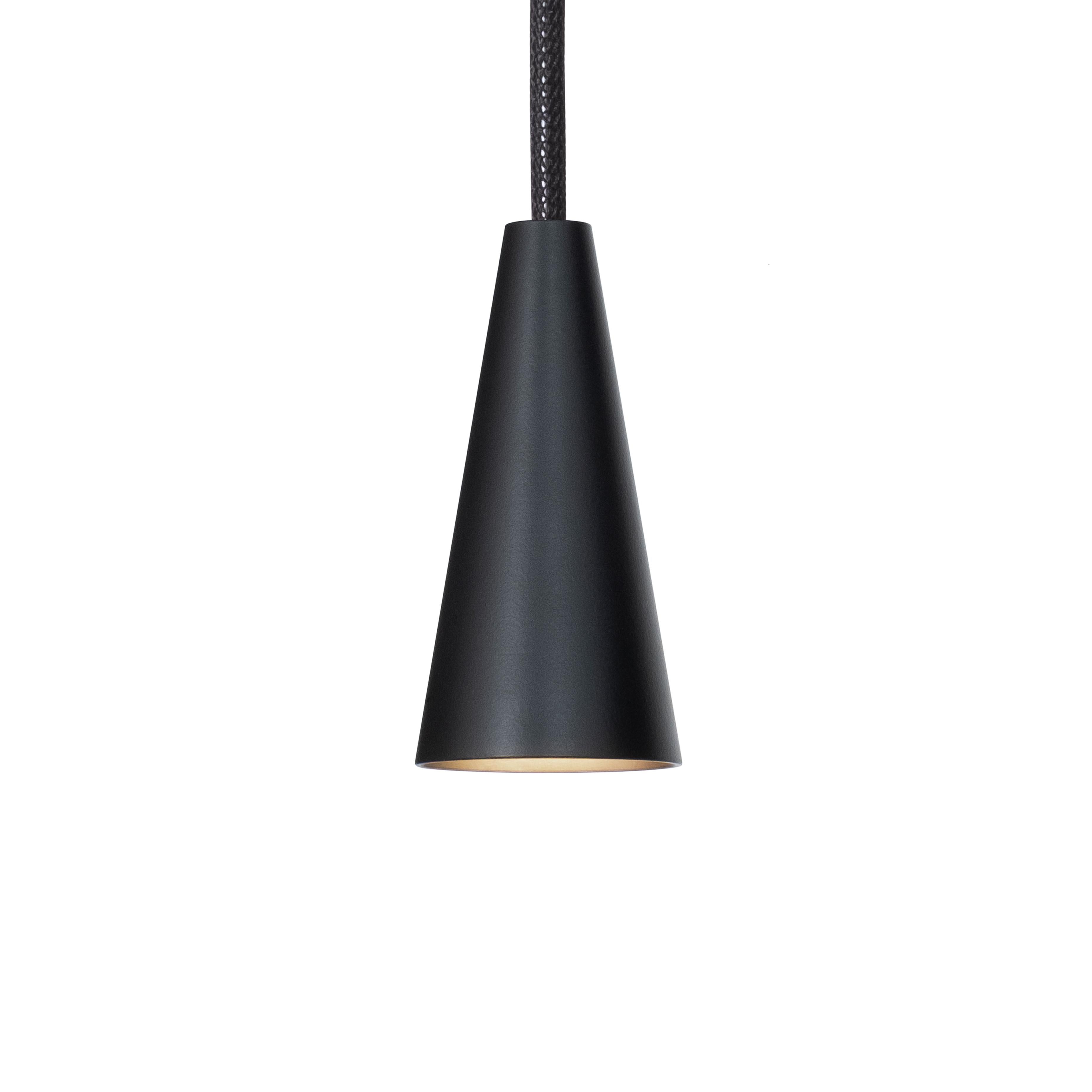 Suédois Henrik Tengler 3491-8 Massiv Noir EDT par Konsthantverk en vente