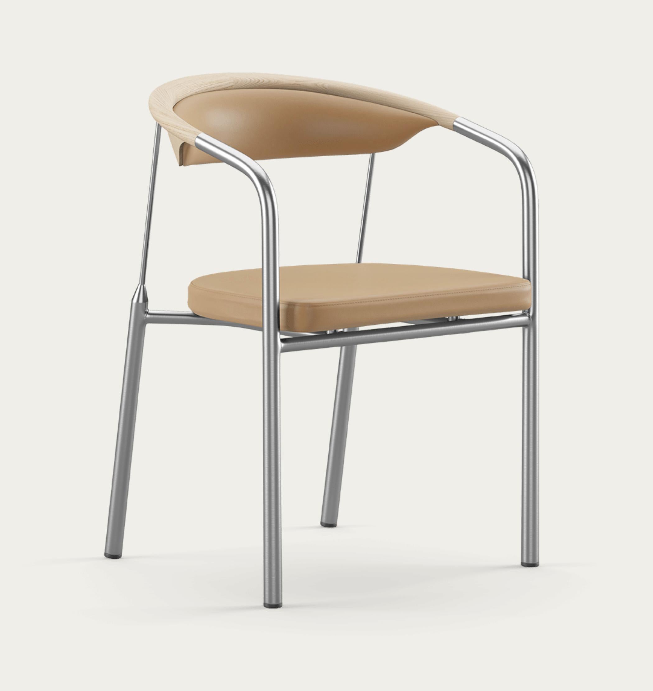 Henrik Tengler Chairman Wood Types:Oak Clear Oil, Upholstery: Sand For One Collection 

The Chairman was designed by Henrik Tengler for Onecollection in 1990. Its sleek design is crafted using elegant and appealing materials, such as the brass