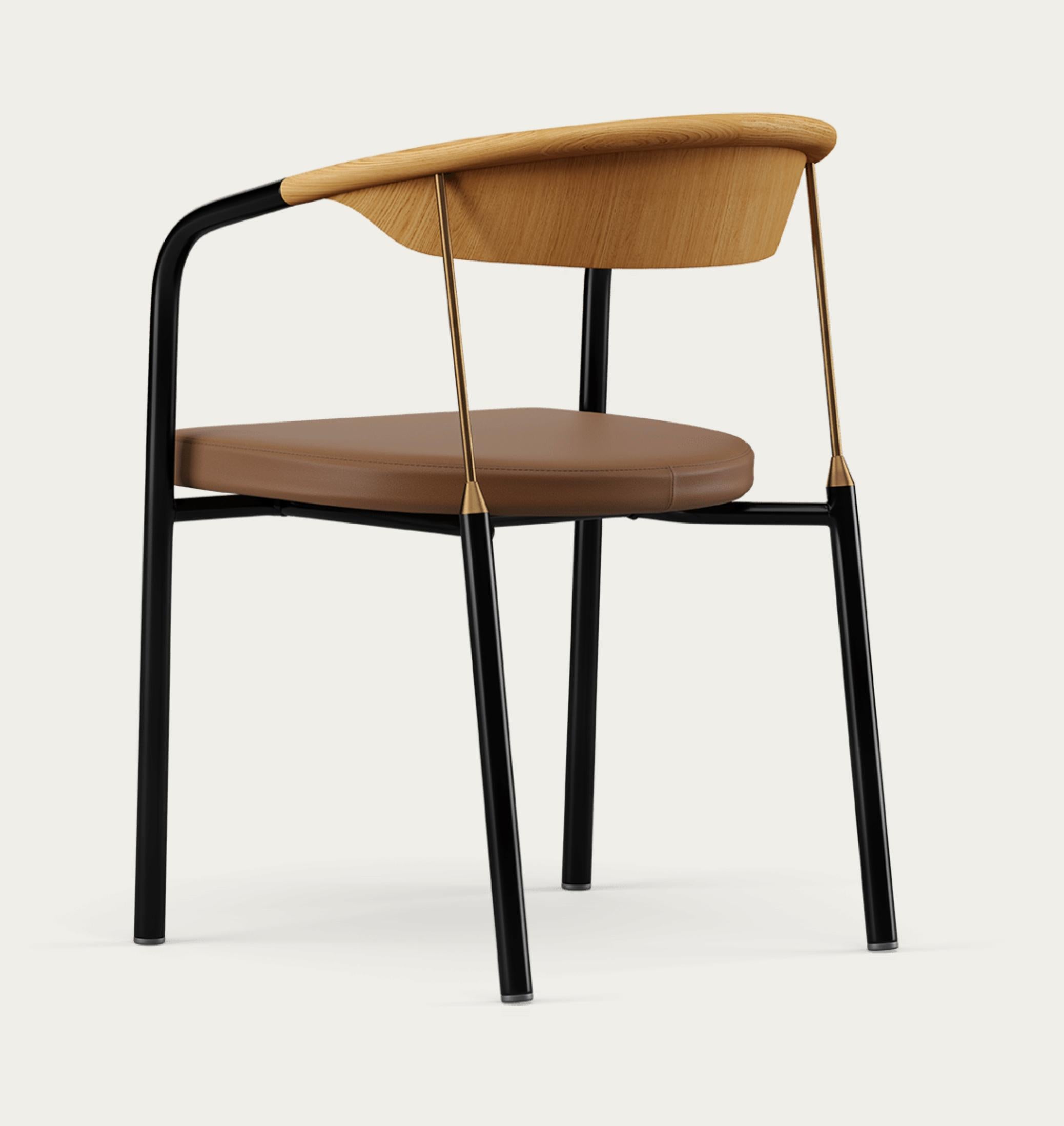 Henrik Tengler Chairman Wood Types: Oak Dark Oil, Upholstery: Umber For One Collection.

The Chairman was designed by Henrik Tengler for Onecollection in 1990. Its sleek design is crafted using elegant and appealing materials, such as the brass