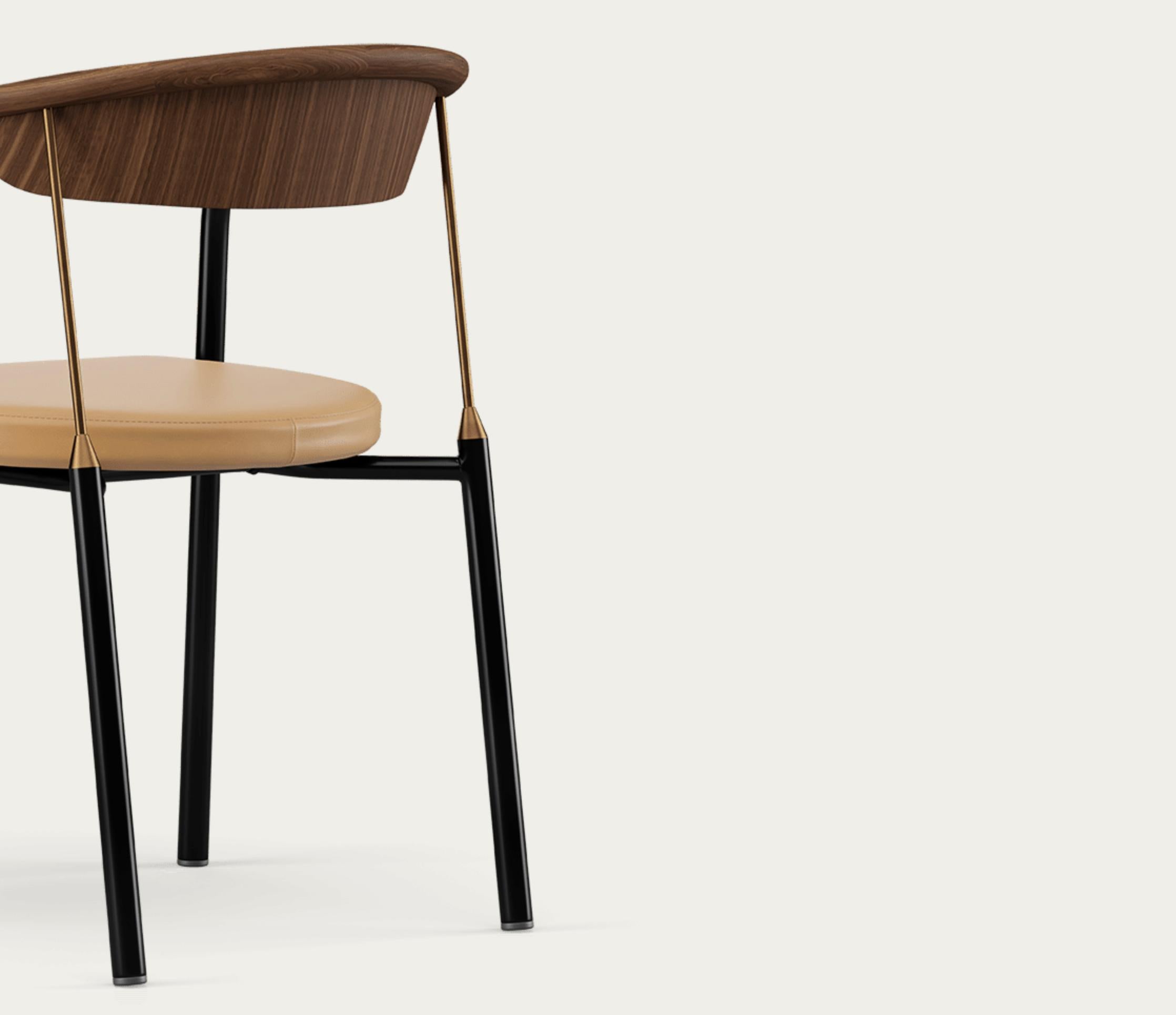 Presidente Henrik Tengler Tipi di legno: Noce, Rivestimento: Sabbia For One Collectional In condizioni Nuovo in vendita a Barcelona, Barcelona