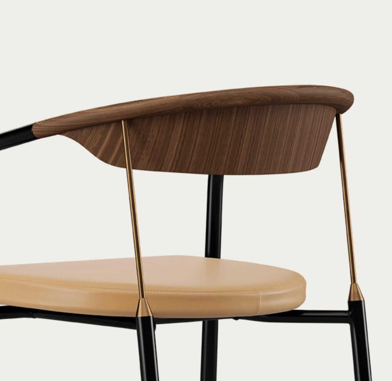 Legno Presidente Henrik Tengler Tipi di legno: Noce, Rivestimento: Sabbia For One Collectional in vendita