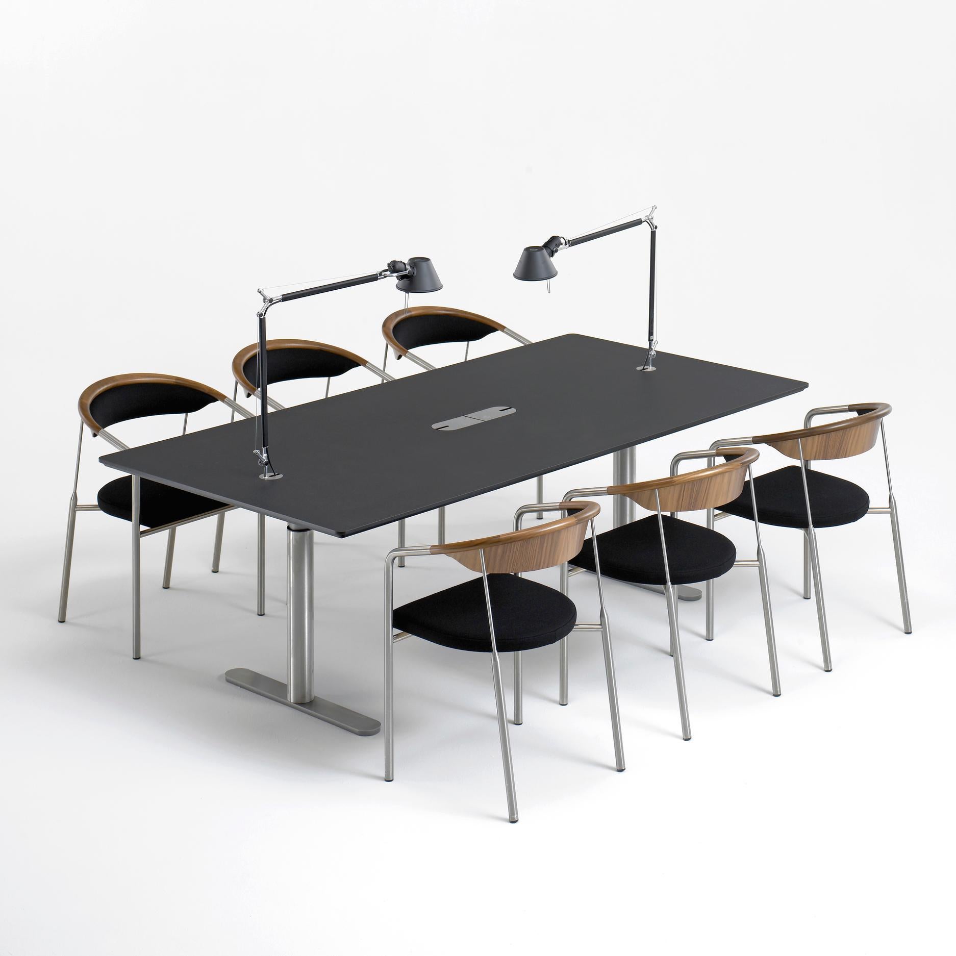 Henrik Tengler, OC 1002 Ezone-Schreibtisch von One Collection (Stahl) im Angebot