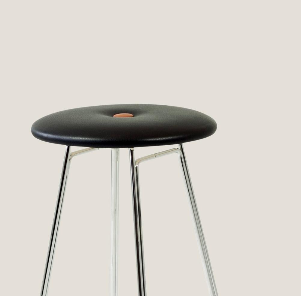 XXIe siècle et contemporain Tabouret de bar temps Henrik Tengler pour une collection en vente