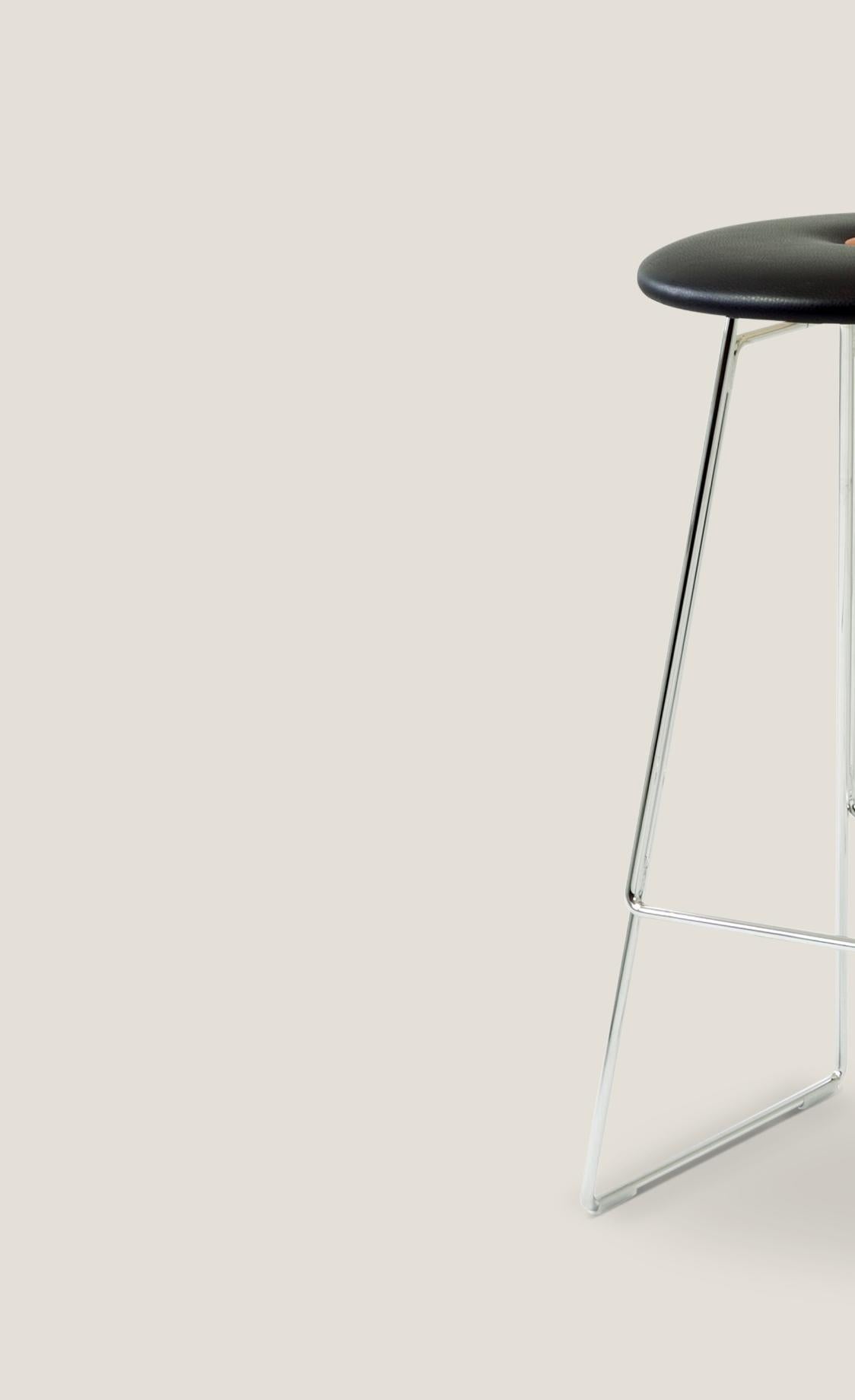 Chrome Tabouret de bar temps Henrik Tengler pour une collection en vente