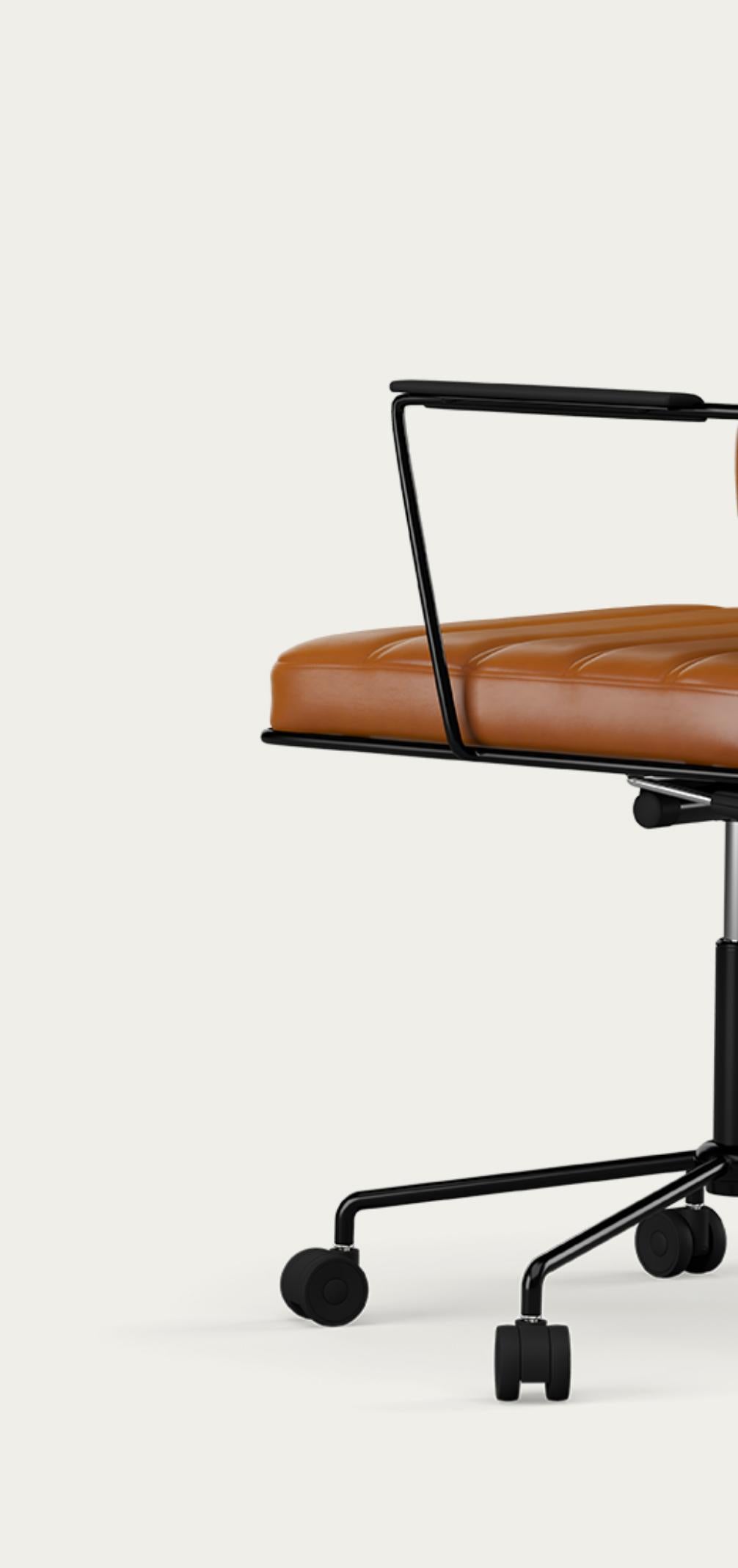 Henrik Tengler Time Chair Cadre : Noir Rembourrage : Cognac For One Collection Neuf - En vente à Barcelona, Barcelona