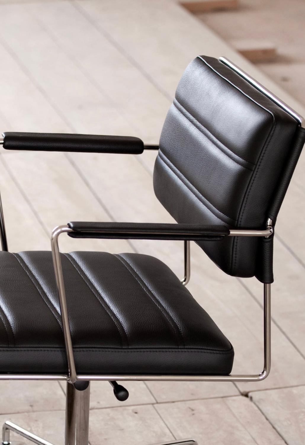 Henrik Tengler Time Chair Frame: Black, Upholstery: Prestige For One Collection For Sale 5